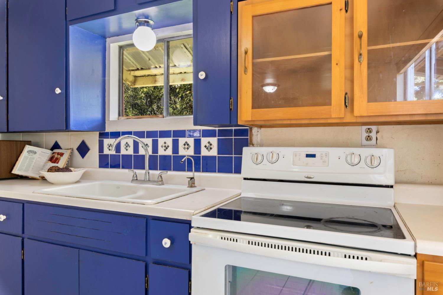 Detail Gallery Image 6 of 32 For 2981 Guidiville Reservation Rd, Ukiah,  CA 95482 - 1 Beds | 1 Baths