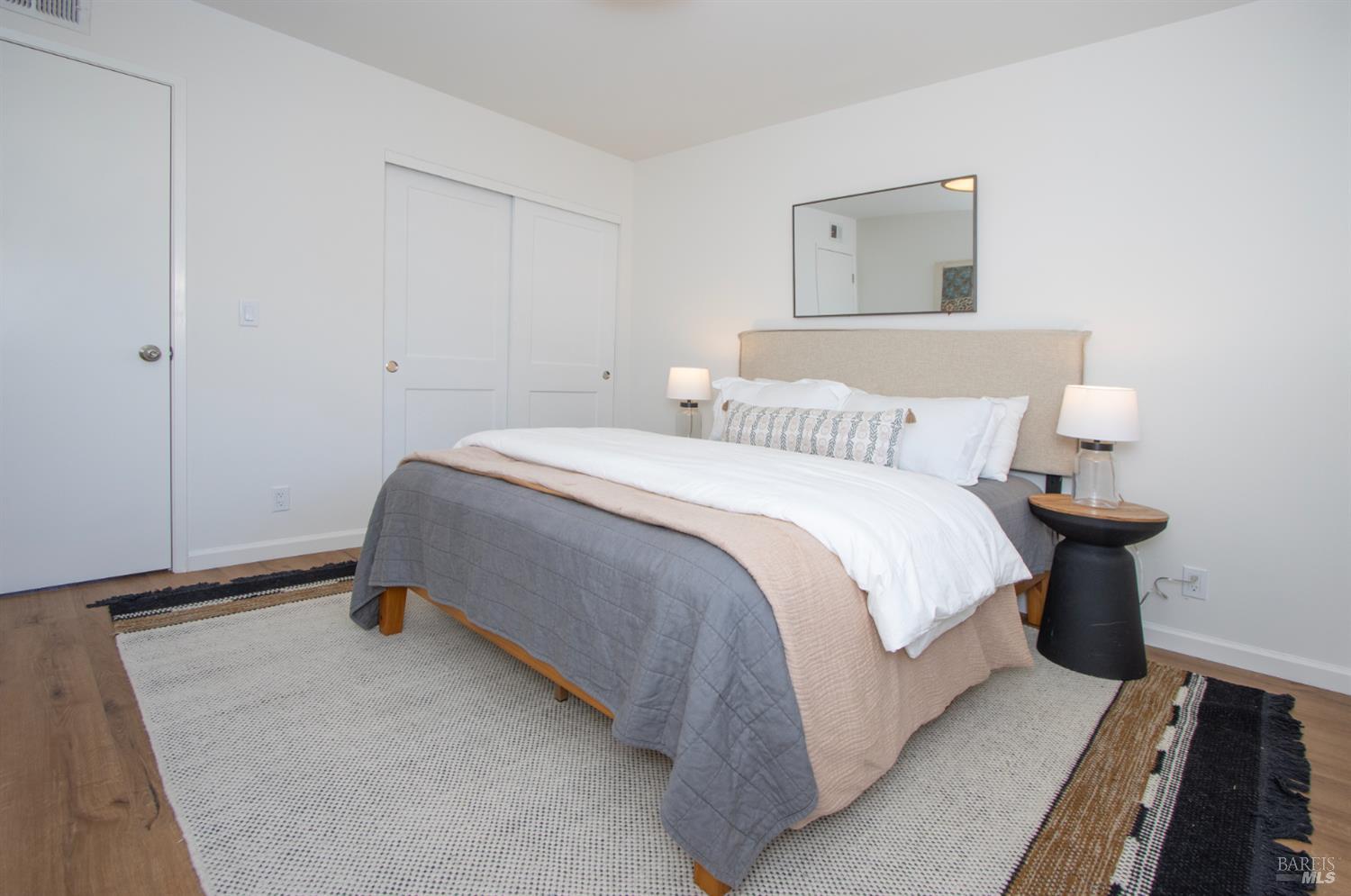 Detail Gallery Image 8 of 18 For 3720 Kerner Blvd, San Rafael,  CA 94901 - 2 Beds | 1 Baths