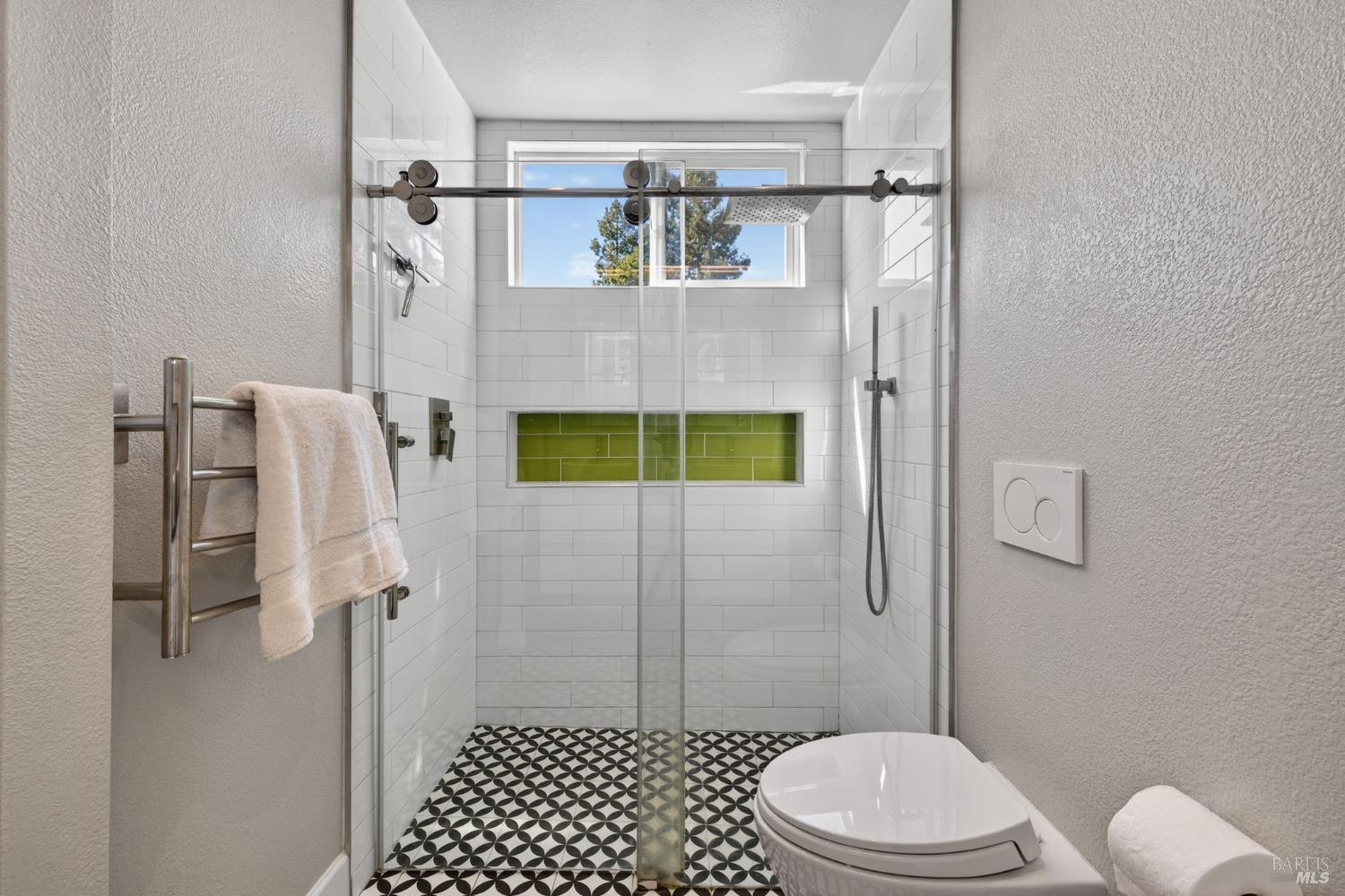 Detail Gallery Image 29 of 47 For 1301 Megan Pl, Rohnert Park,  CA 94928 - 3 Beds | 2 Baths