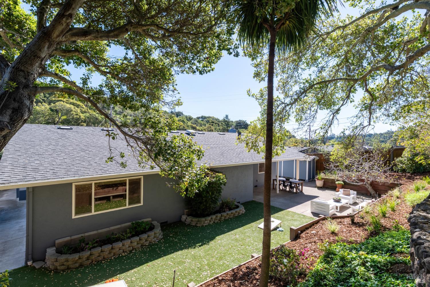 Detail Gallery Image 46 of 48 For 255 Knight Dr, San Rafael,  CA 94901 - 3 Beds | 2 Baths