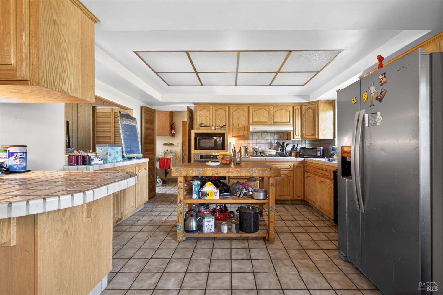 Detail Gallery Image 8 of 21 For 410 E Railroad Ave, Cotati,  CA 94931 - 3 Beds | 3 Baths