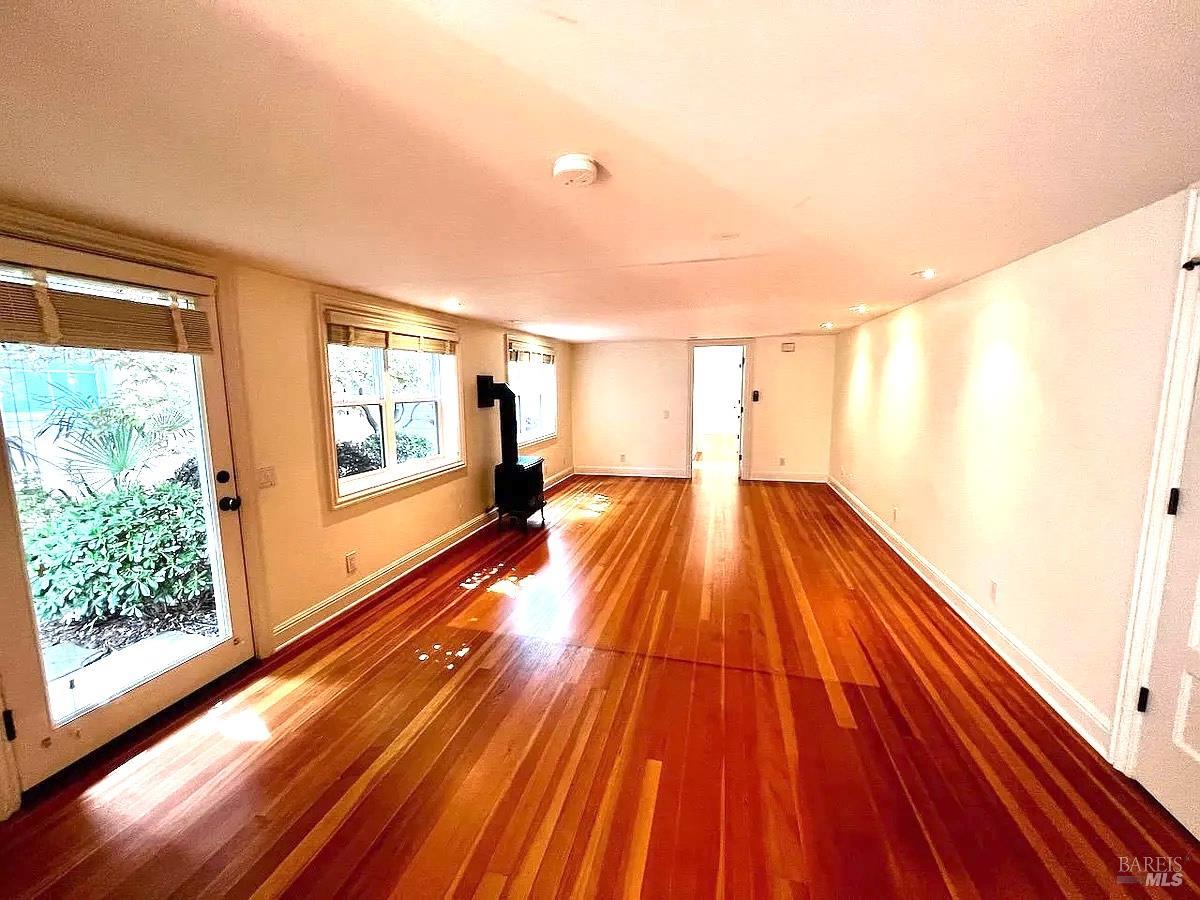 Detail Gallery Image 70 of 80 For 102 F St, San Rafael,  CA 94901 - – Beds | – Baths