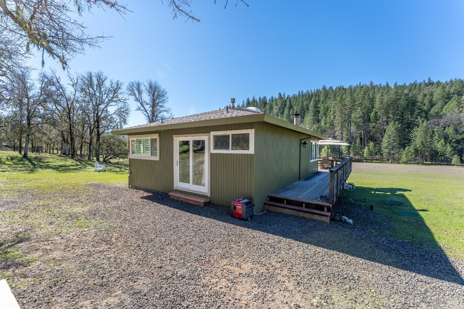 Detail Gallery Image 23 of 39 For 30429 Ridgewood Dr, Potter Valley,  CA 95469 - 1 Beds | 1 Baths