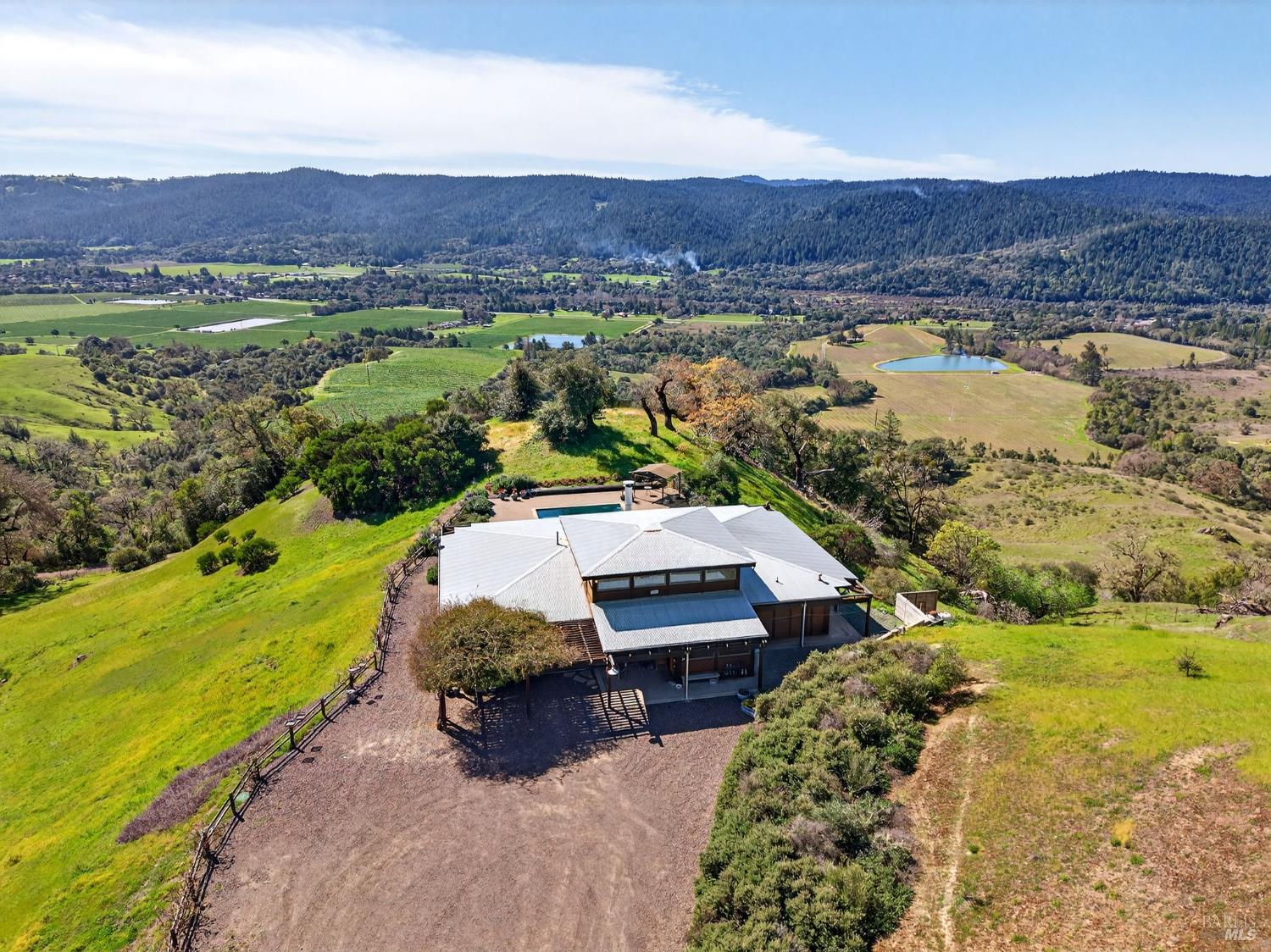 Detail Gallery Image 60 of 67 For 17350 Deer Meadows Rd, Boonville,  CA 95415 - 3 Beds | 2 Baths