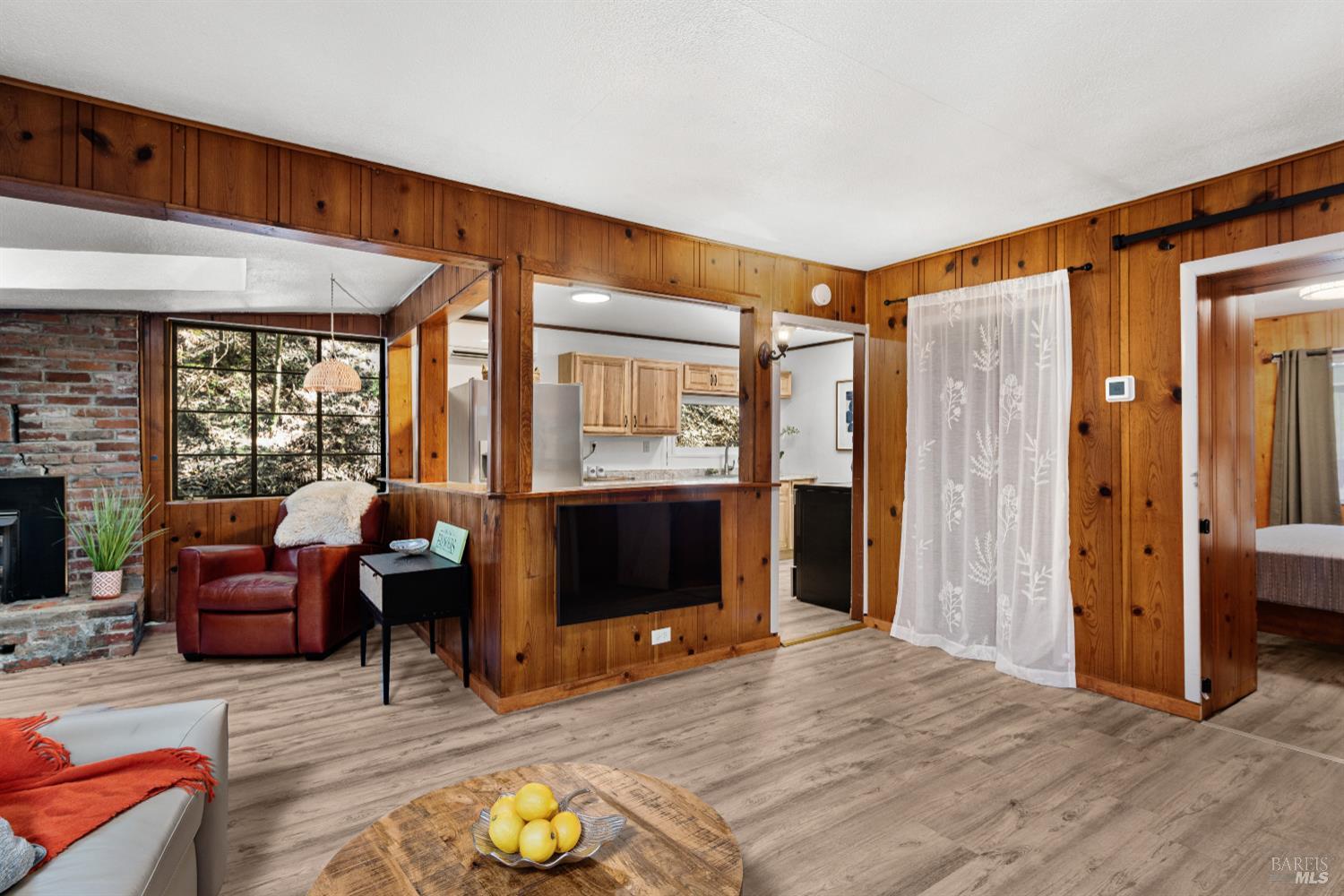 Detail Gallery Image 4 of 31 For 15256 Canyon 3 Rd, Guerneville,  CA 95446 - 1 Beds | 1 Baths