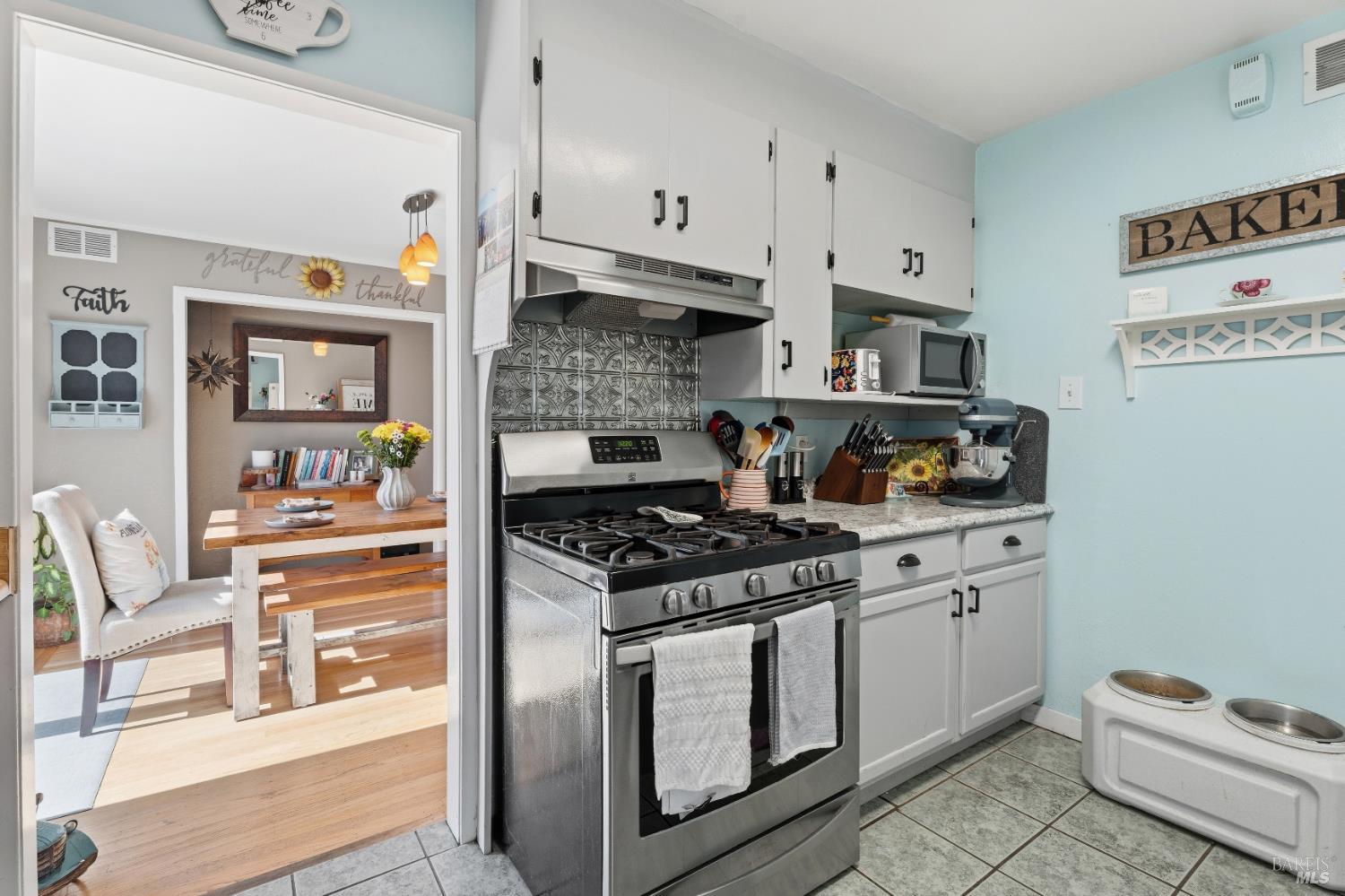 Detail Gallery Image 7 of 22 For 187 Magnolia St, Ukiah,  CA 95482 - 2 Beds | 1 Baths