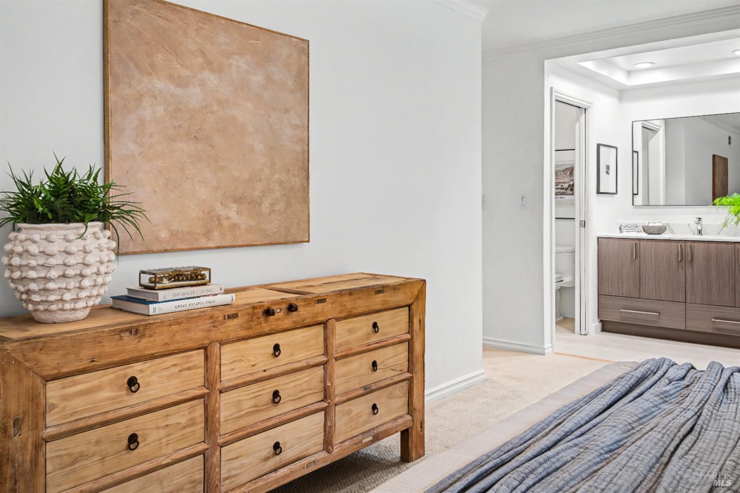 Detail Gallery Image 29 of 48 For 255 Knight Dr, San Rafael,  CA 94901 - 3 Beds | 2 Baths