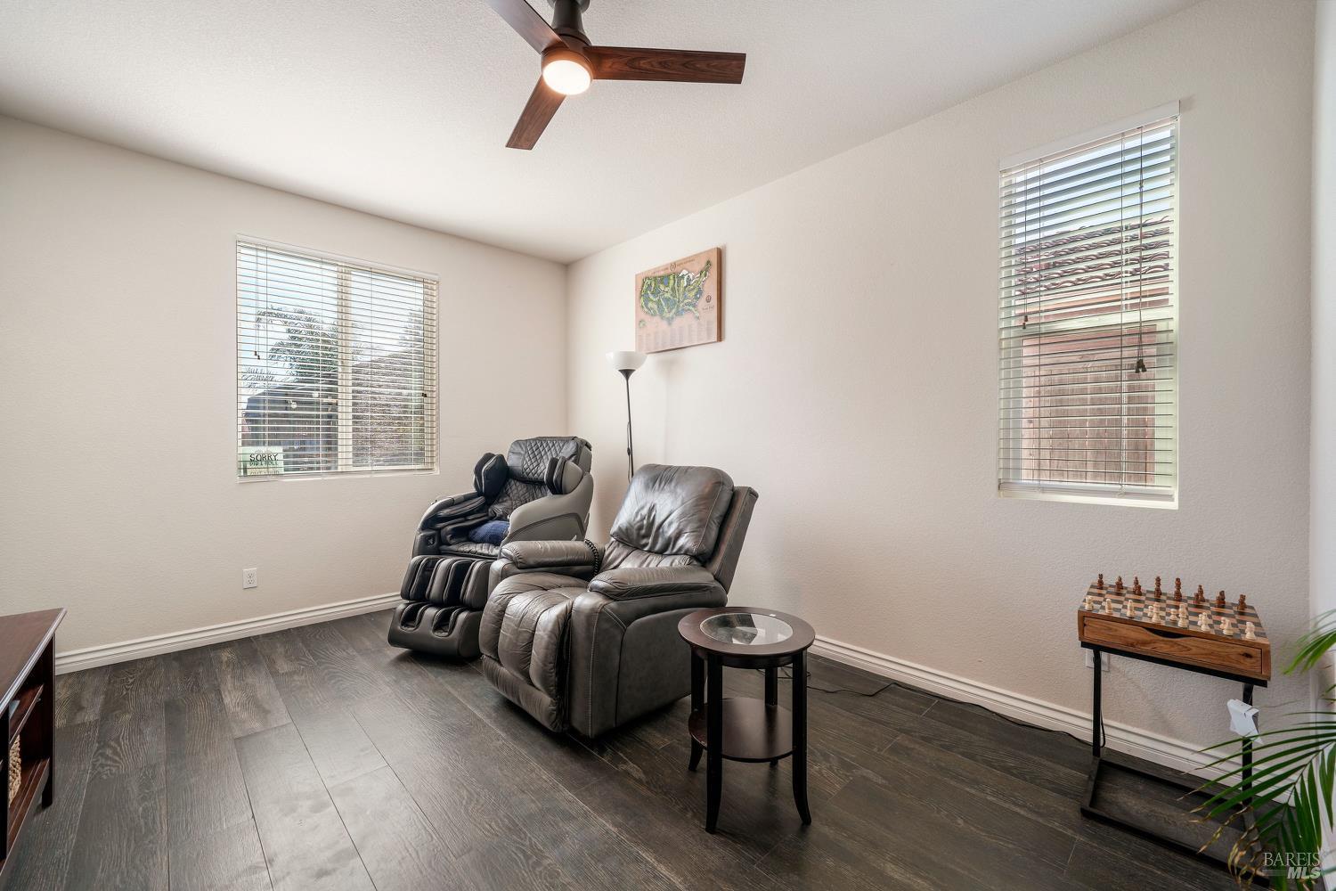 Detail Gallery Image 24 of 63 For 2481 Hancock Dr, Fairfield,  CA 94533 - 5 Beds | 3/1 Baths