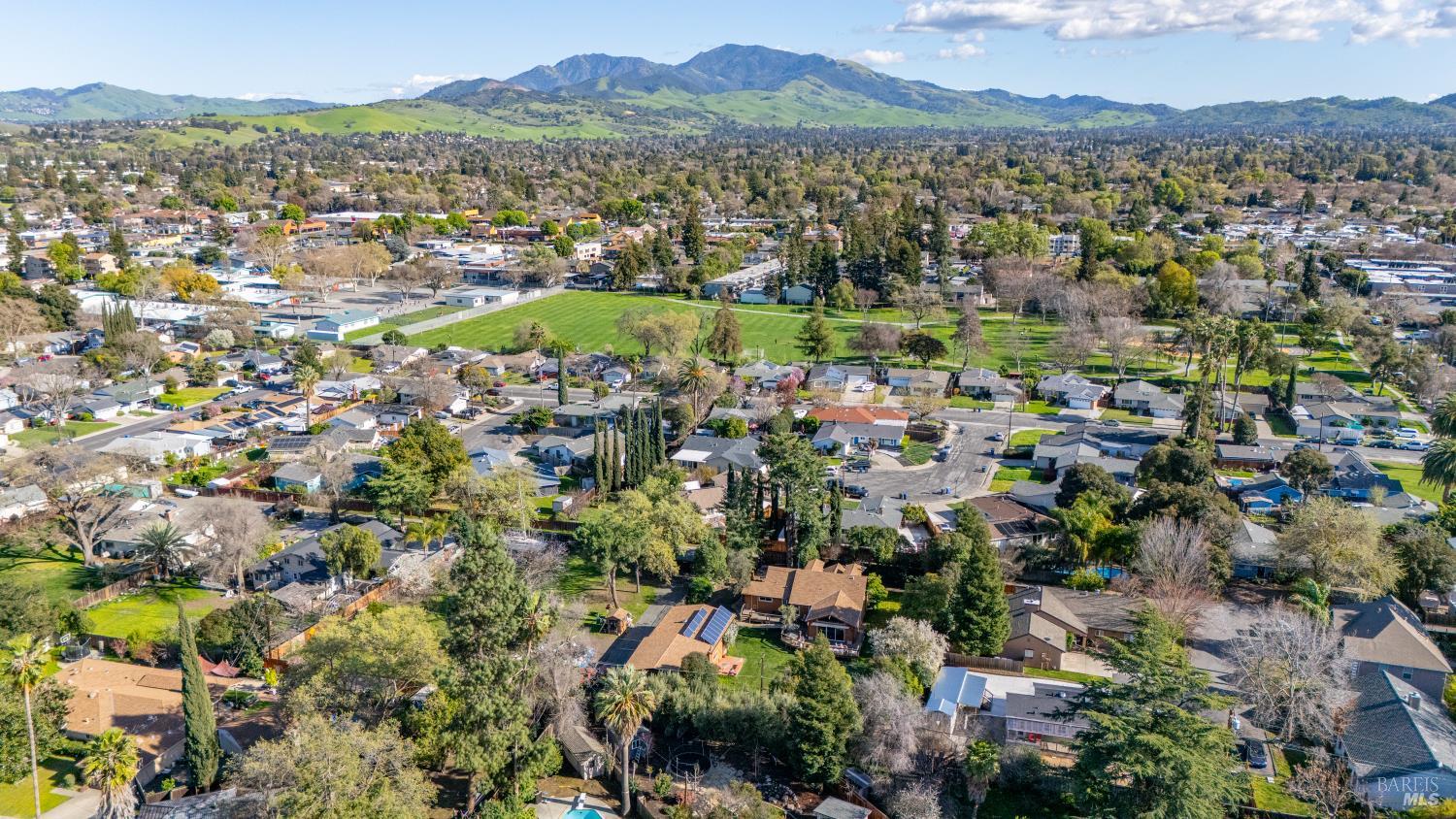 Detail Gallery Image 68 of 70 For 1174 Victory Ln, Concord,  CA 94520 - 2 Beds | 1/1 Baths