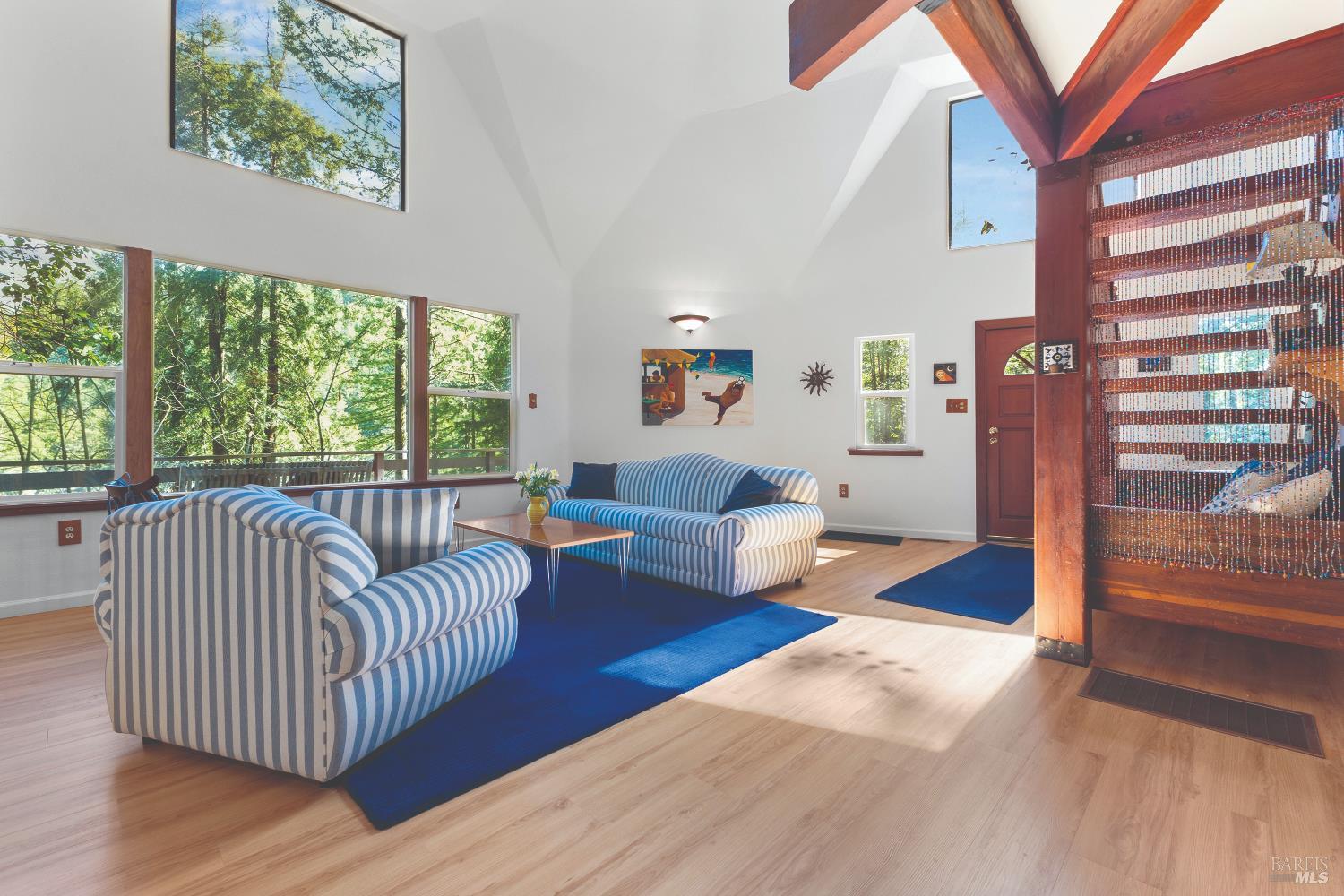 Detail Gallery Image 12 of 77 For 9085 Middle Ter, Monte Rio,  CA 95462 - 1 Beds | 1/1 Baths