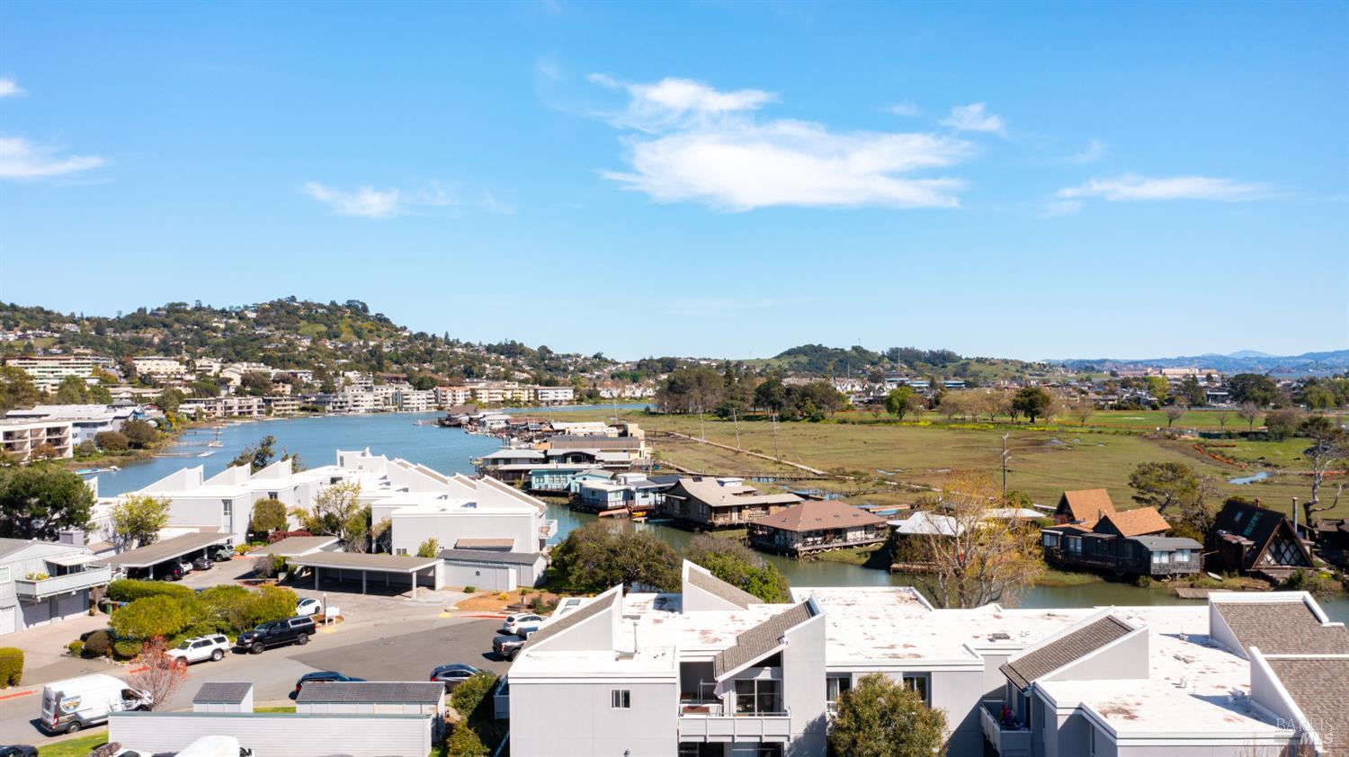 Detail Gallery Image 34 of 35 For 408 Larkspur Plaza Dr, Larkspur,  CA 94939 - 1 Beds | 1 Baths