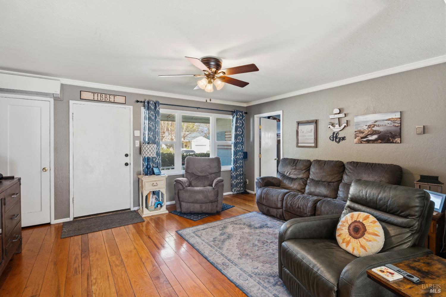 Detail Gallery Image 3 of 22 For 187 Magnolia St, Ukiah,  CA 95482 - 2 Beds | 1 Baths