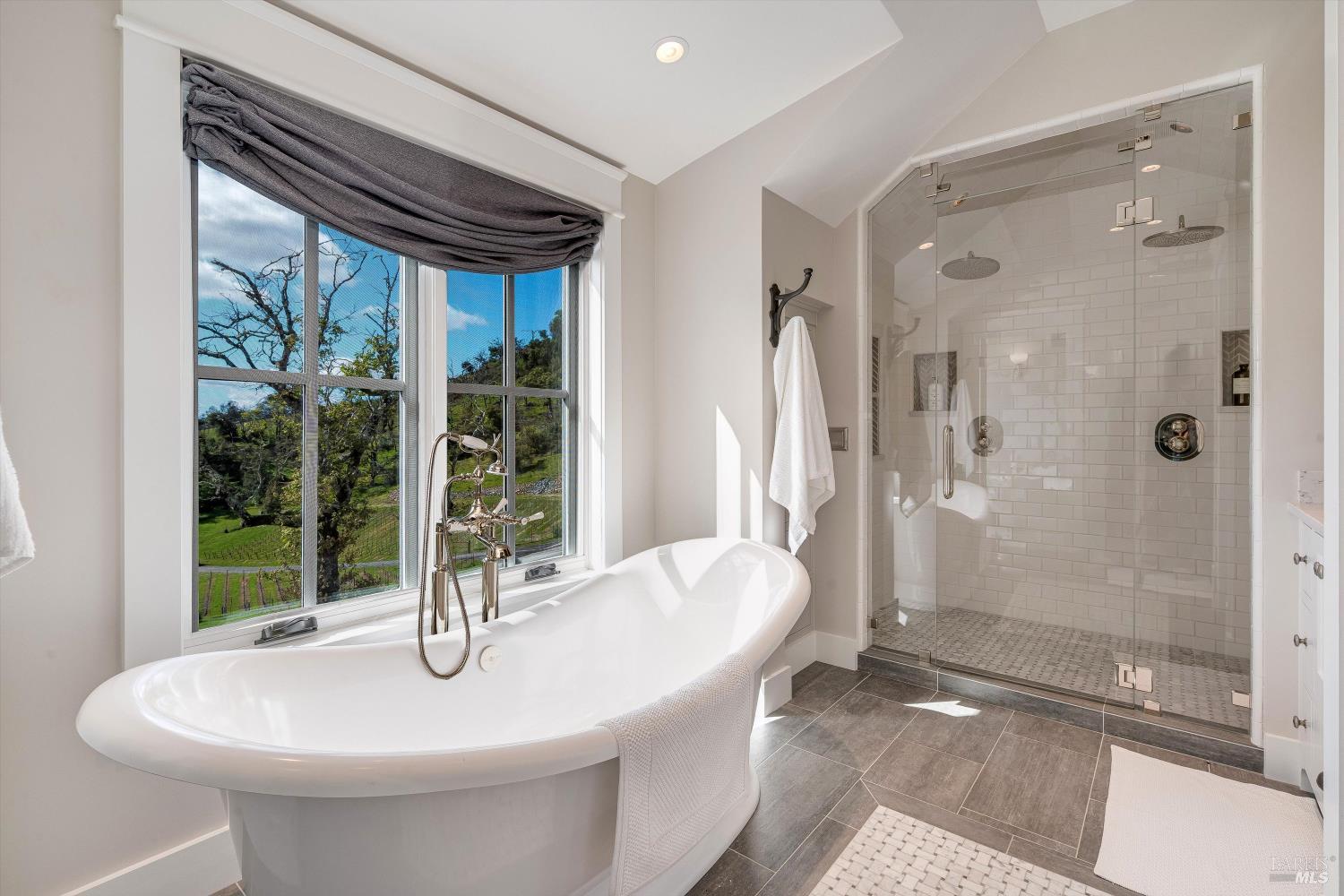 Detail Gallery Image 54 of 82 For 2843 Wright Ranch Ln, Healdsburg,  CA 95448 - 4 Beds | 3/1 Baths