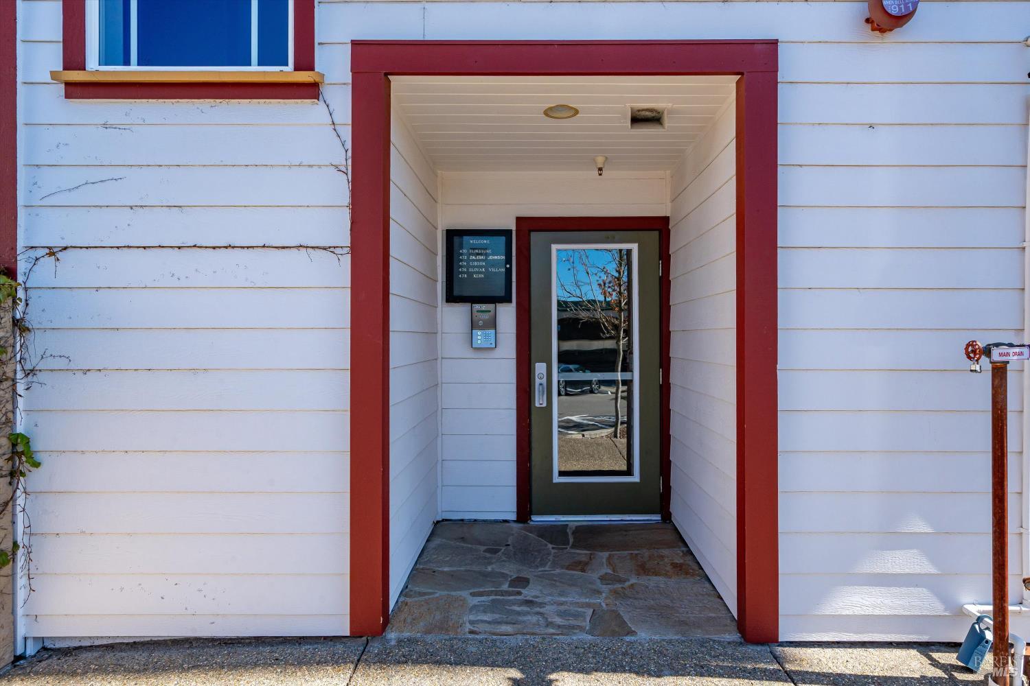 Detail Gallery Image 9 of 65 For 472 Emily Rose Cir, Windsor,  CA 95492 - 3 Beds | 2/1 Baths