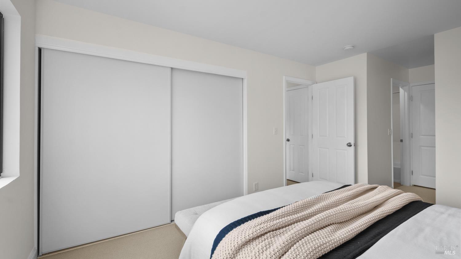 Detail Gallery Image 14 of 21 For 279 Enterprise Dr, Rohnert Park,  CA 94928 - 1 Beds | 1 Baths