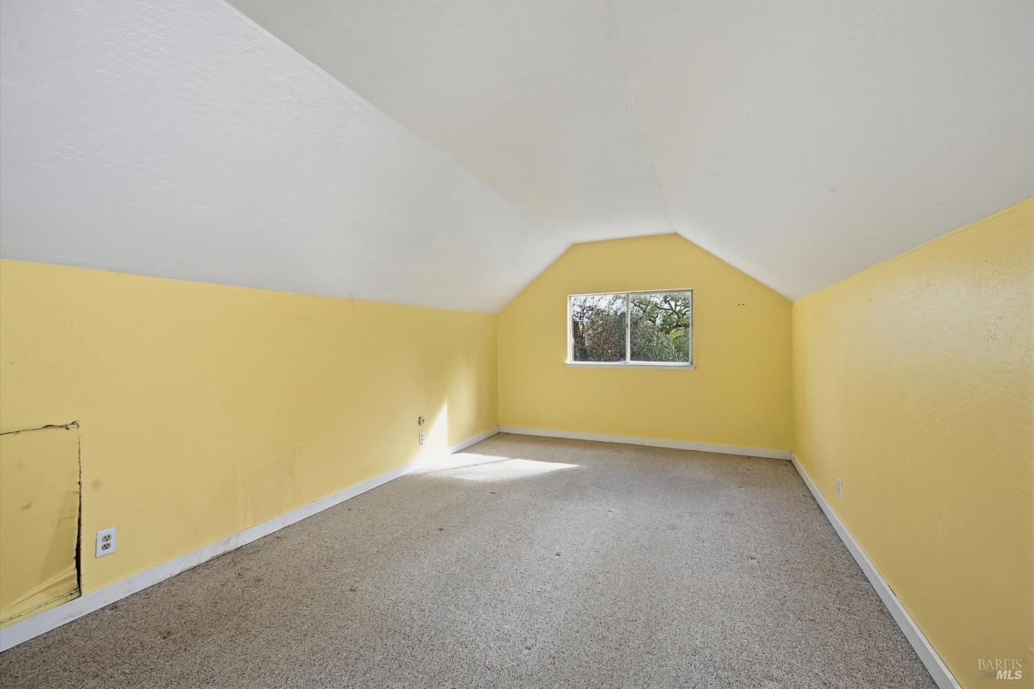 Detail Gallery Image 23 of 41 For 1830 Howell Mountain Rd, Saint Helena,  CA 94574 - 2 Beds | 1/1 Baths