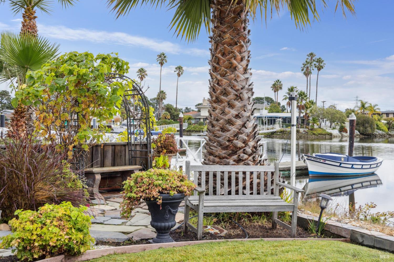 Detail Gallery Image 39 of 54 For 20 Porto Bello Dr, San Rafael,  CA 94901 - 2 Beds | 2 Baths