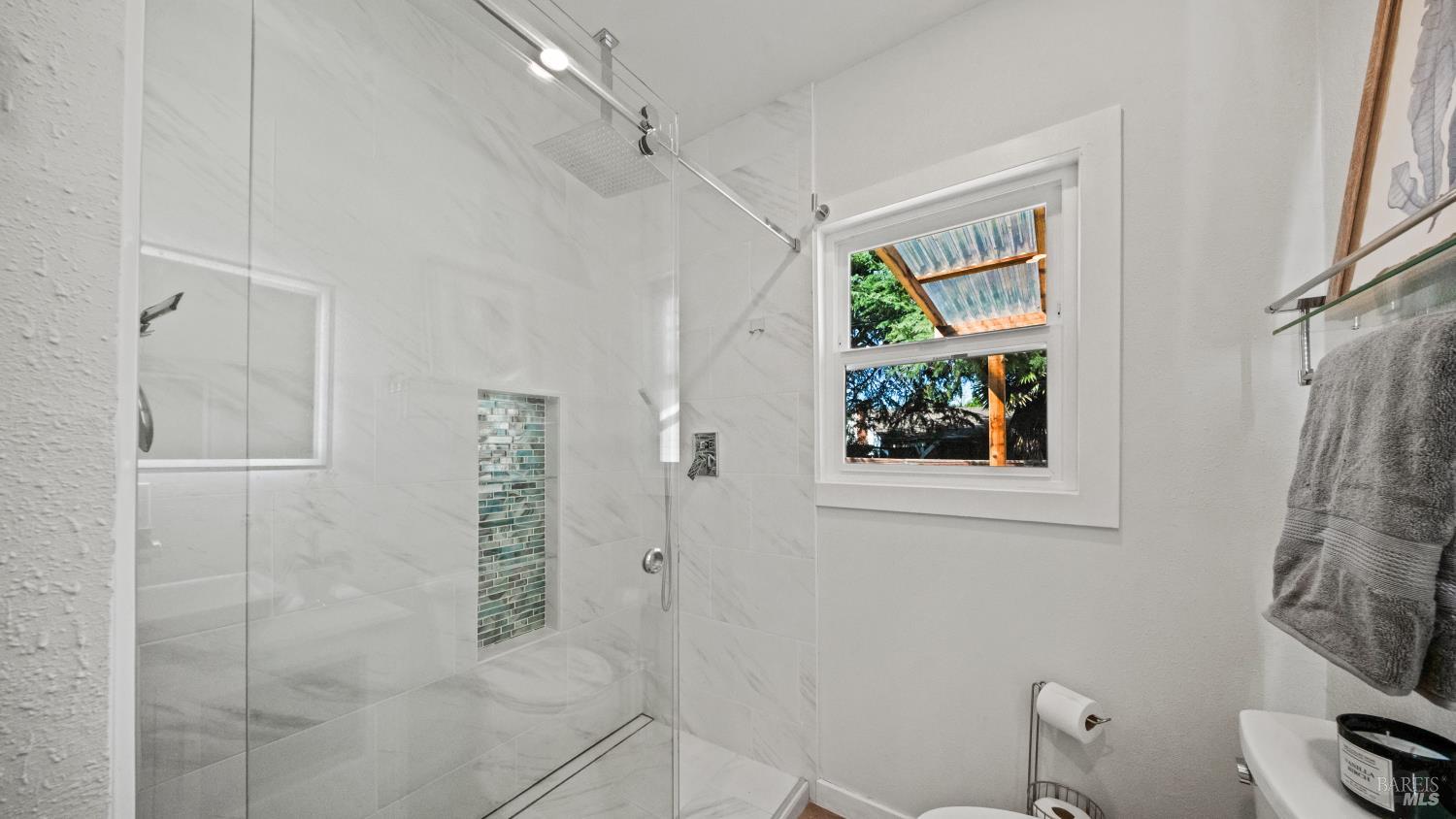 Detail Gallery Image 34 of 70 For 1174 Victory Ln, Concord,  CA 94520 - 2 Beds | 1/1 Baths