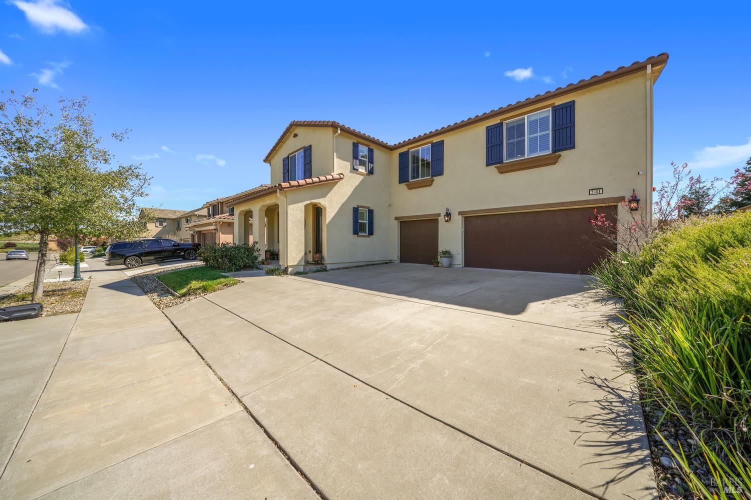 Detail Gallery Image 6 of 63 For 2481 Hancock Dr, Fairfield,  CA 94533 - 5 Beds | 3/1 Baths