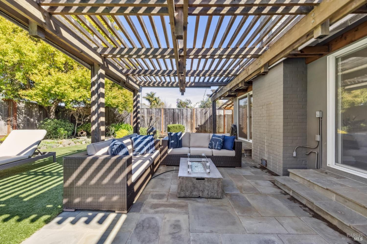 Detail Gallery Image 57 of 64 For 38 Cornell Ave, Larkspur,  CA 94939 - 5 Beds | 3 Baths