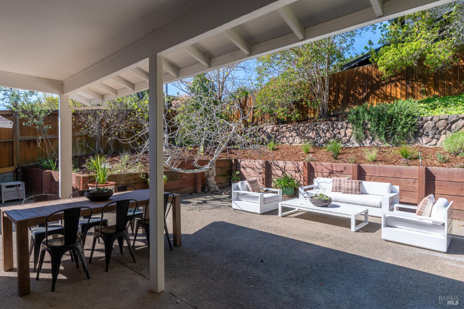 Detail Gallery Image 41 of 48 For 255 Knight Dr, San Rafael,  CA 94901 - 3 Beds | 2 Baths