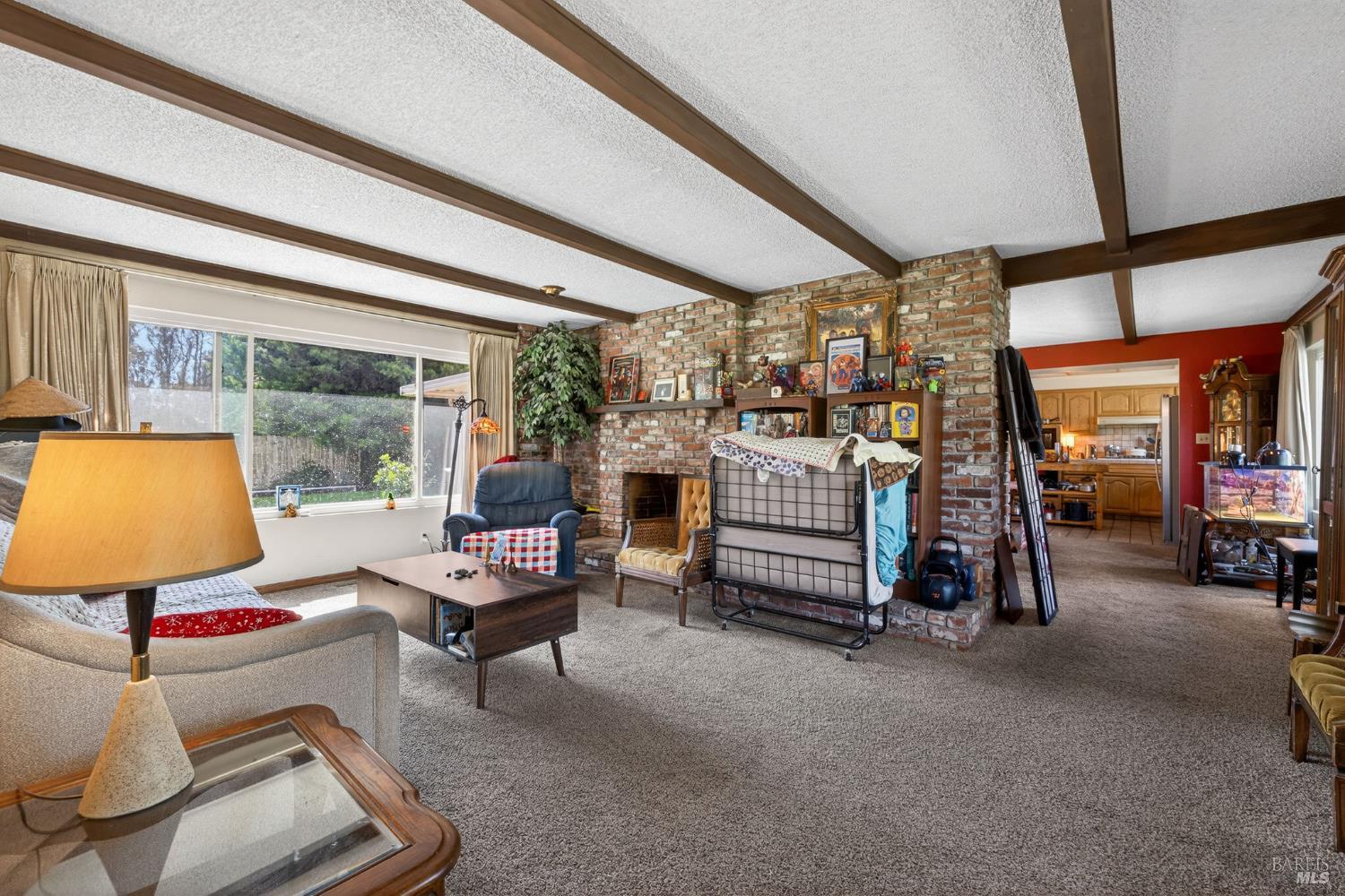 Detail Gallery Image 10 of 21 For 410 E Railroad Ave, Cotati,  CA 94931 - 3 Beds | 3 Baths