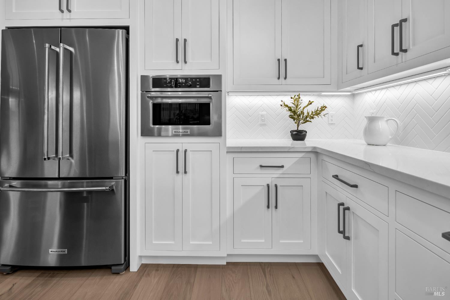 Detail Gallery Image 13 of 37 For 2011 Long Leaf Ct, Santa Rosa,  CA 95403 - 4 Beds | 3 Baths