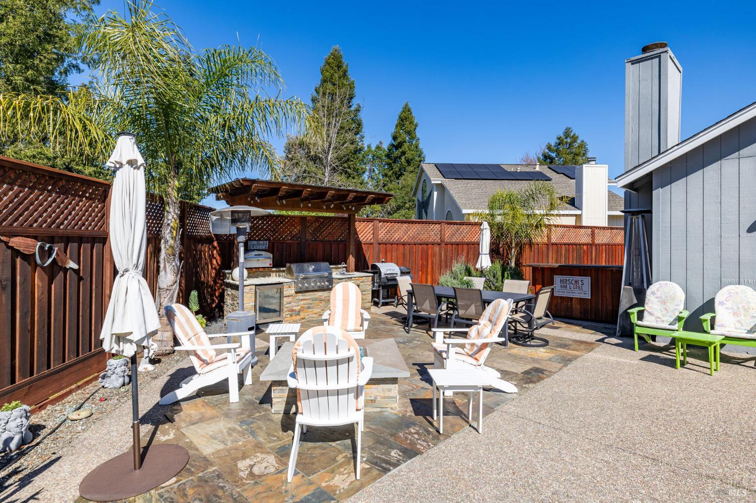 Detail Gallery Image 38 of 47 For 1301 Megan Pl, Rohnert Park,  CA 94928 - 3 Beds | 2 Baths