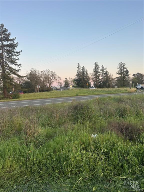 Detail Gallery Image 3 of 11 For 705 Shiloh Rd, Windsor,  CA 95492 - – Beds | – Baths