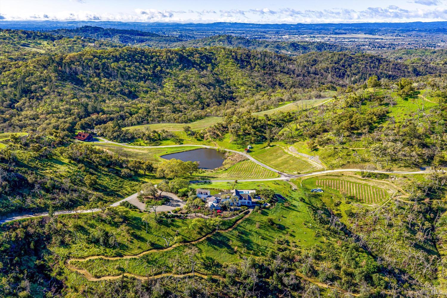 Detail Gallery Image 60 of 82 For 2843 Wright Ranch Ln, Healdsburg,  CA 95448 - 4 Beds | 3/1 Baths