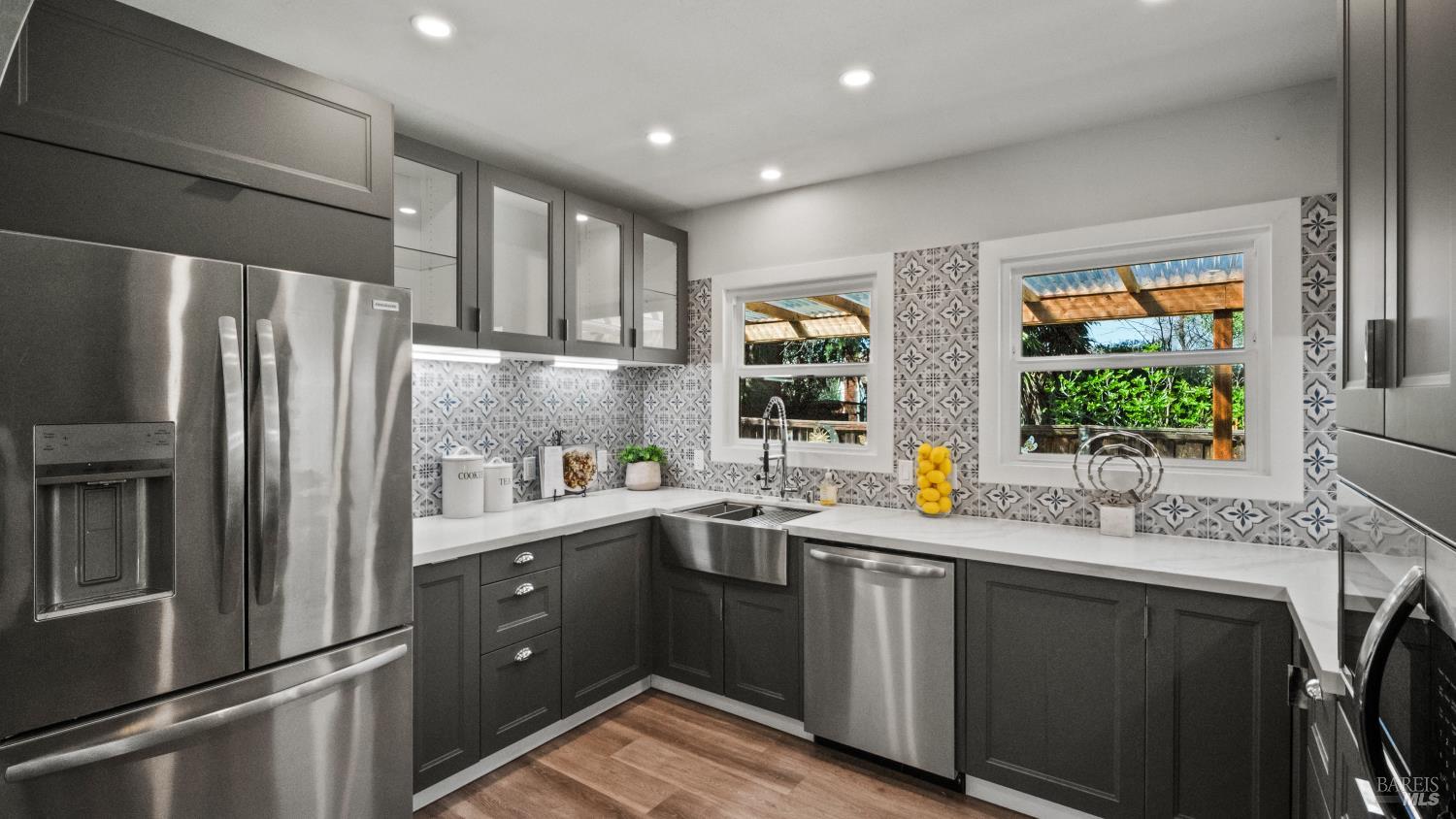 Detail Gallery Image 19 of 70 For 1174 Victory Ln, Concord,  CA 94520 - 2 Beds | 1/1 Baths