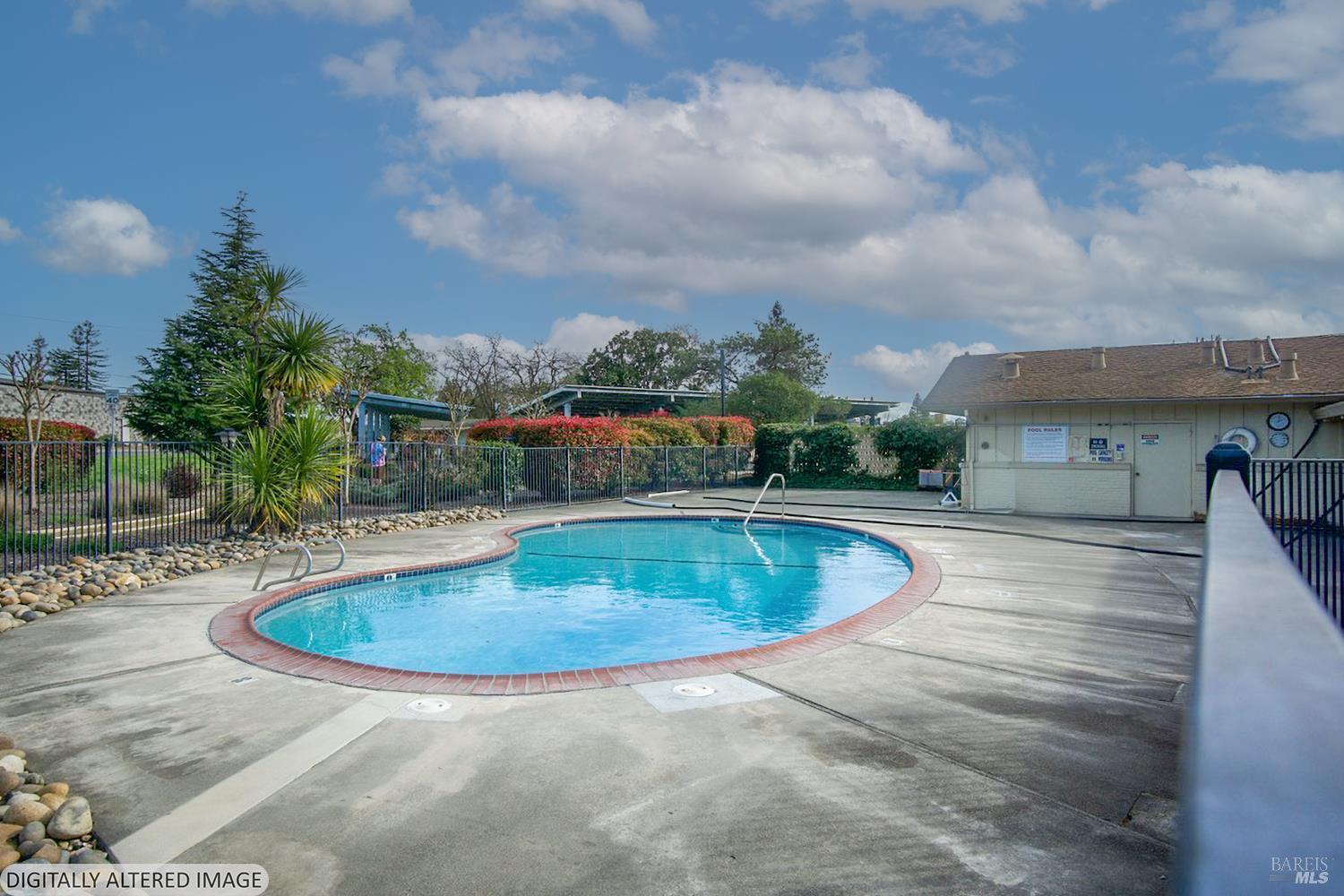 Detail Gallery Image 26 of 27 For 1038 Capewood Ln, Windsor,  CA 95492 - 3 Beds | 2 Baths