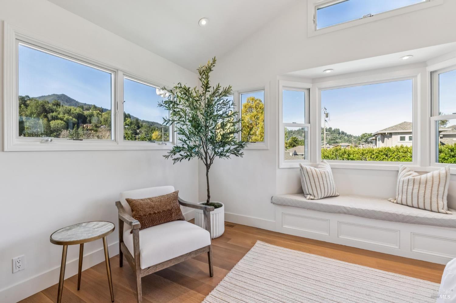 Detail Gallery Image 34 of 64 For 38 Cornell Ave, Larkspur,  CA 94939 - 5 Beds | 3 Baths