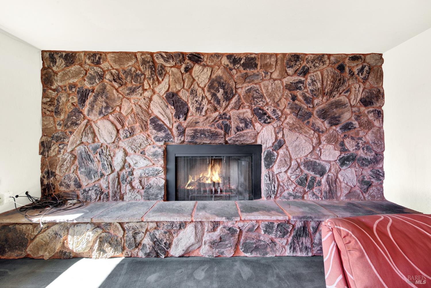 Detail Gallery Image 17 of 68 For 1090 Blueridge Dr, Napa,  CA 94558 - 2 Beds | 2 Baths