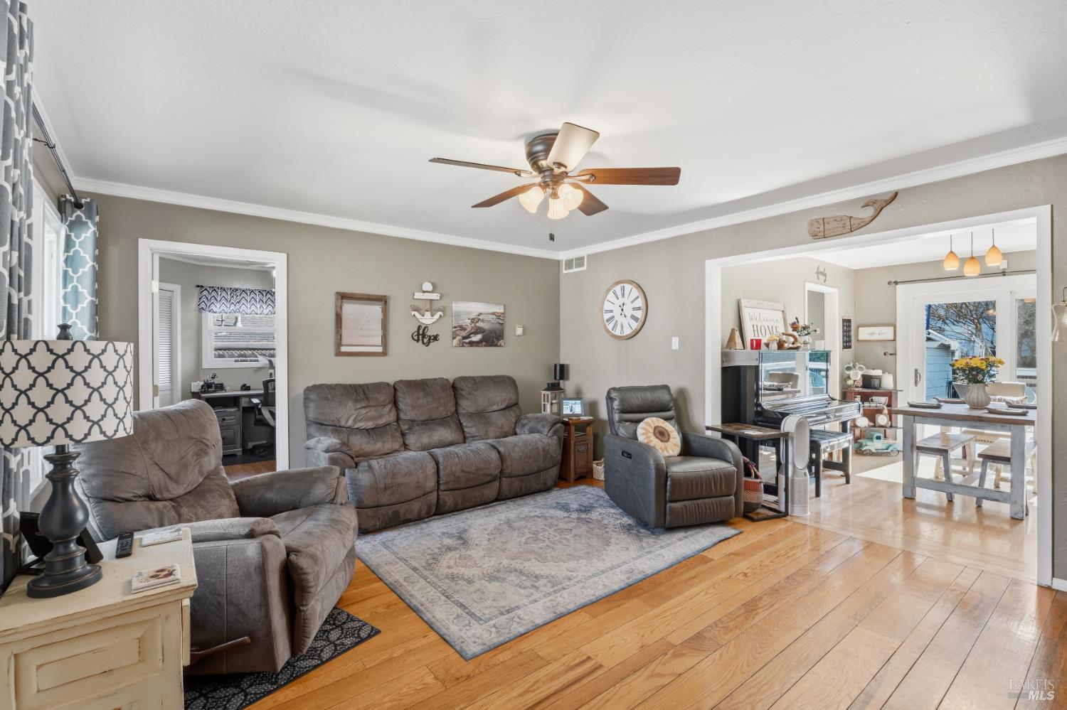 Detail Gallery Image 5 of 22 For 187 Magnolia St, Ukiah,  CA 95482 - 2 Beds | 1 Baths