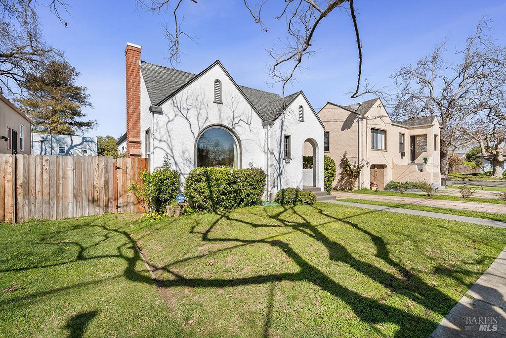 Detail Gallery Image 30 of 32 For 1434 Beach St, Vallejo,  CA 94590 - 2 Beds | 1 Baths