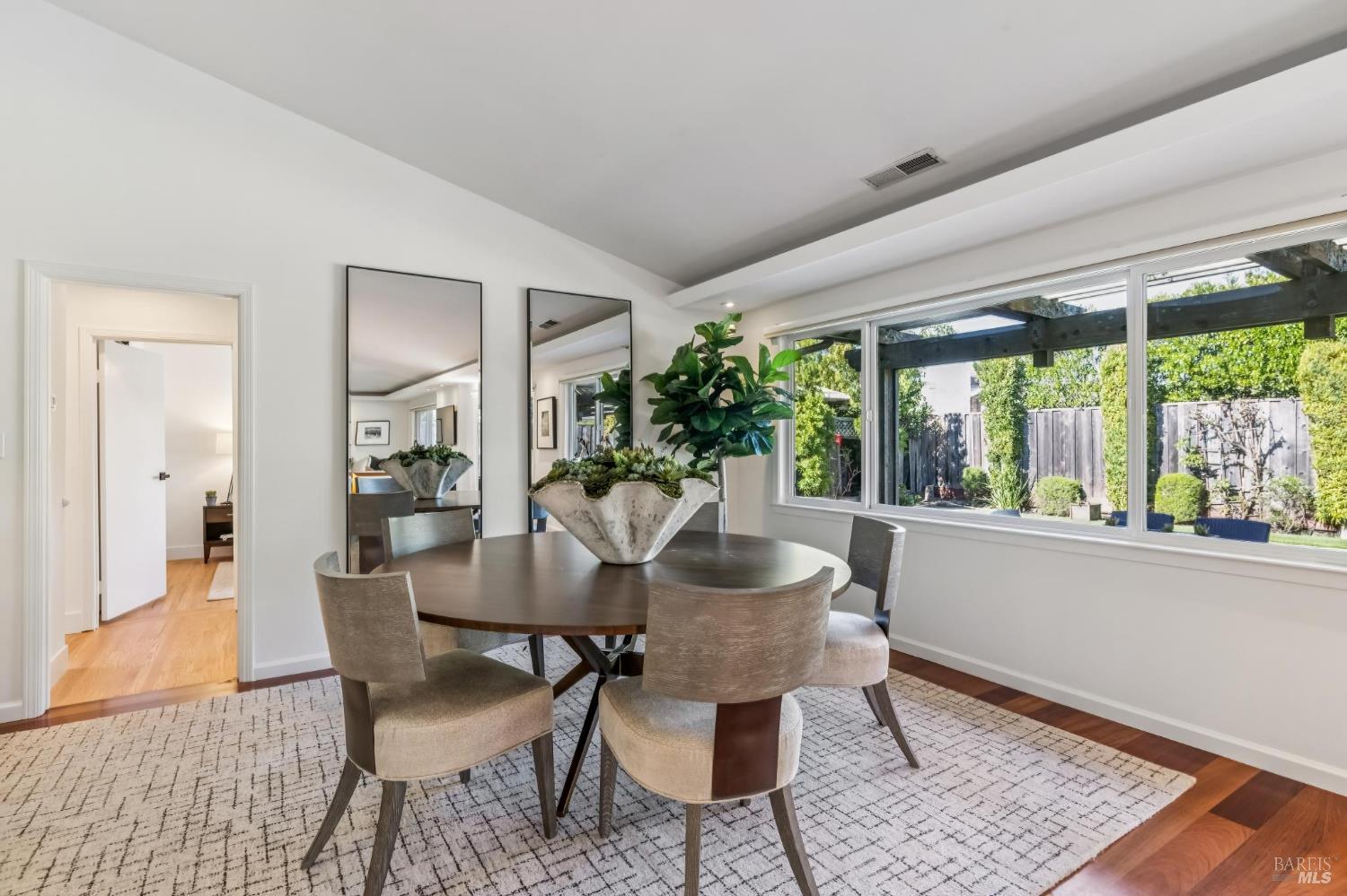 Detail Gallery Image 20 of 64 For 38 Cornell Ave, Larkspur,  CA 94939 - 5 Beds | 3 Baths