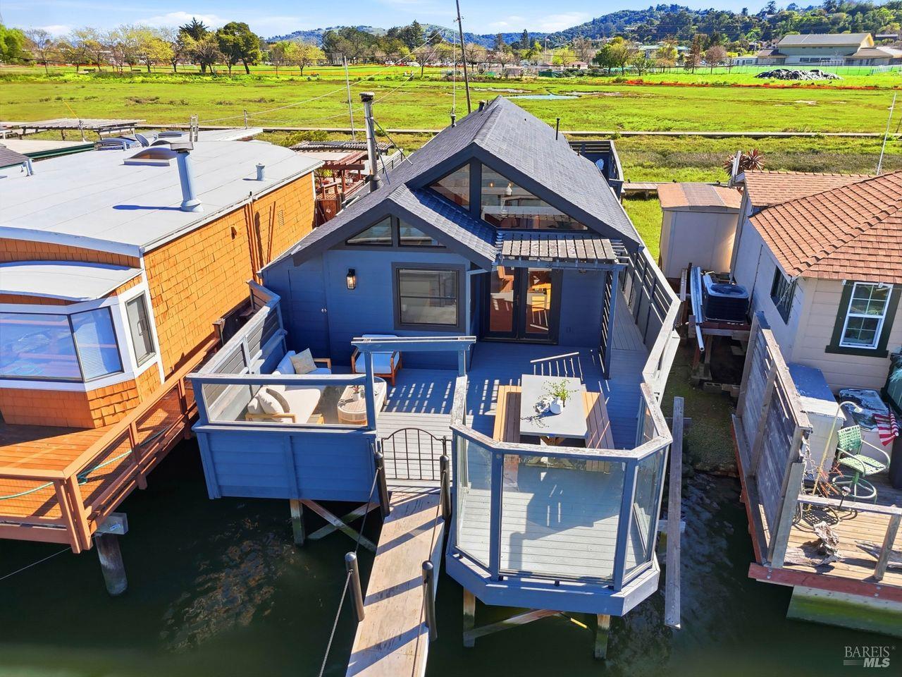 Detail Gallery Image 33 of 37 For 21 Boardwalk One Unkn, Larkspur,  CA 94939 - 3 Beds | 2 Baths