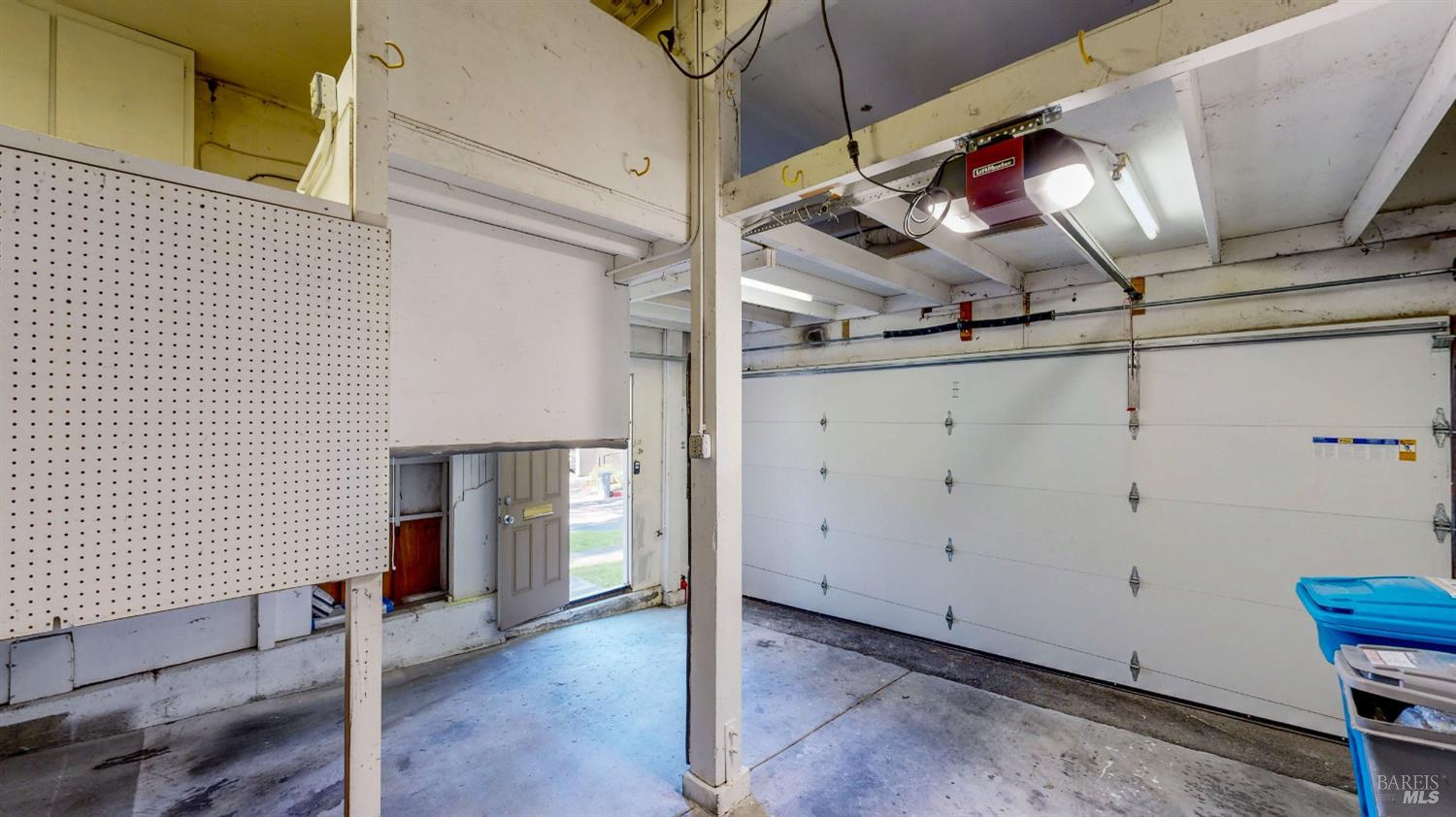 Detail Gallery Image 56 of 63 For 1253 Royal Oak Ter #C,  Novato,  CA 94947 - 3 Beds | 2/1 Baths