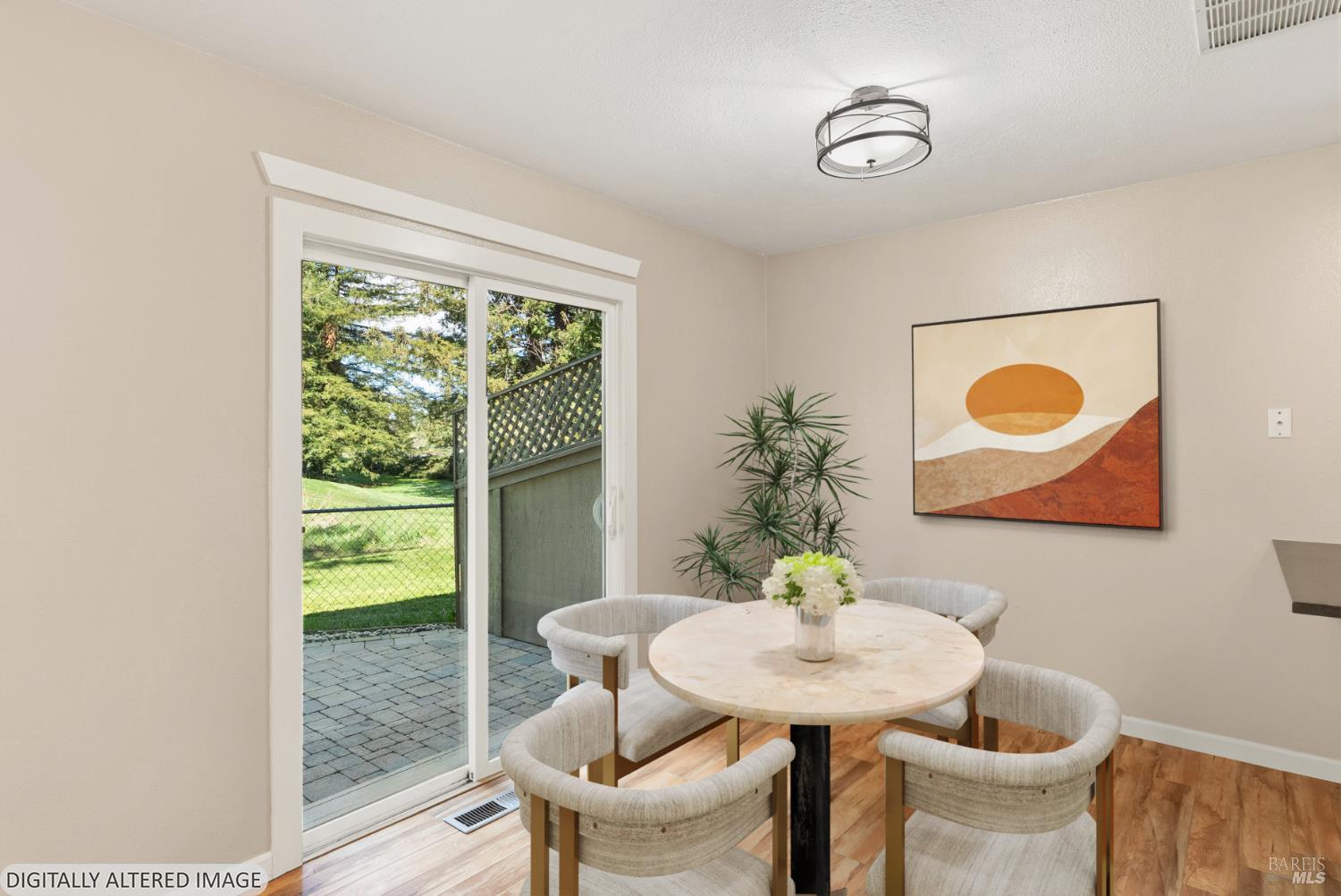 Detail Gallery Image 17 of 39 For 790 Hudis Dr, Rohnert Park,  CA 94928 - 2 Beds | 1/1 Baths