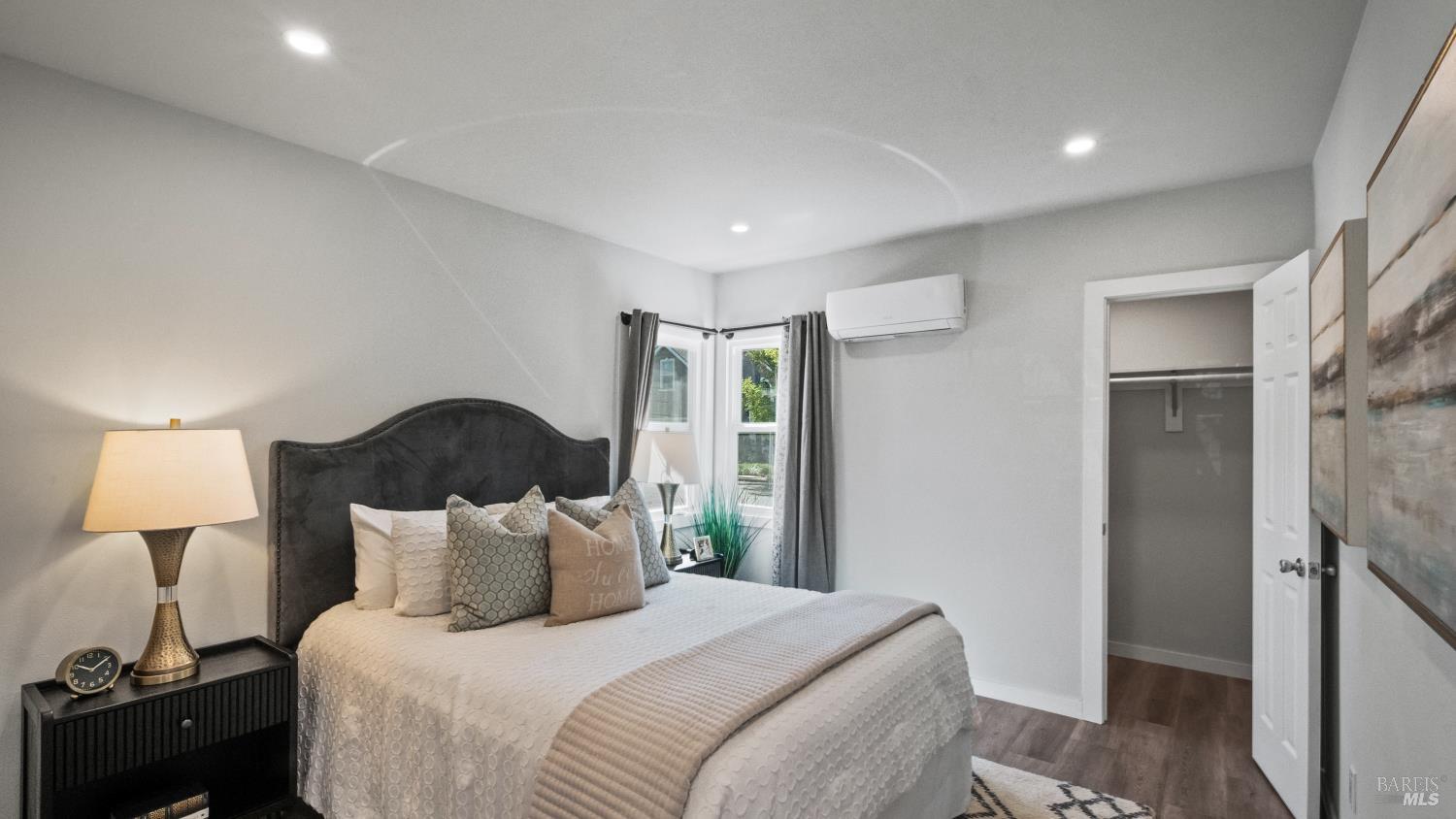 Detail Gallery Image 27 of 70 For 1174 Victory Ln, Concord,  CA 94520 - 2 Beds | 1/1 Baths