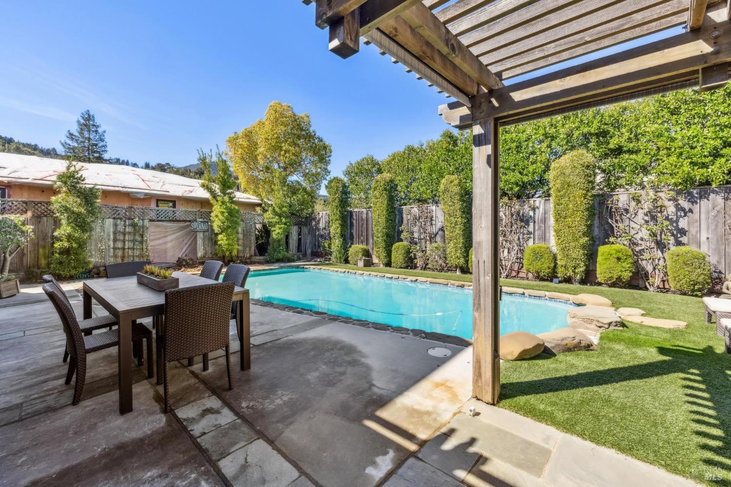 Detail Gallery Image 53 of 64 For 38 Cornell Ave, Larkspur,  CA 94939 - 5 Beds | 3 Baths