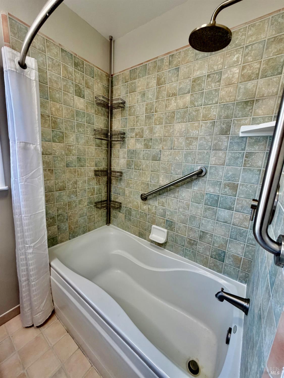 Detail Gallery Image 32 of 55 For 2766 Iowa St, Napa,  CA 94558 - 3 Beds | 1/1 Baths