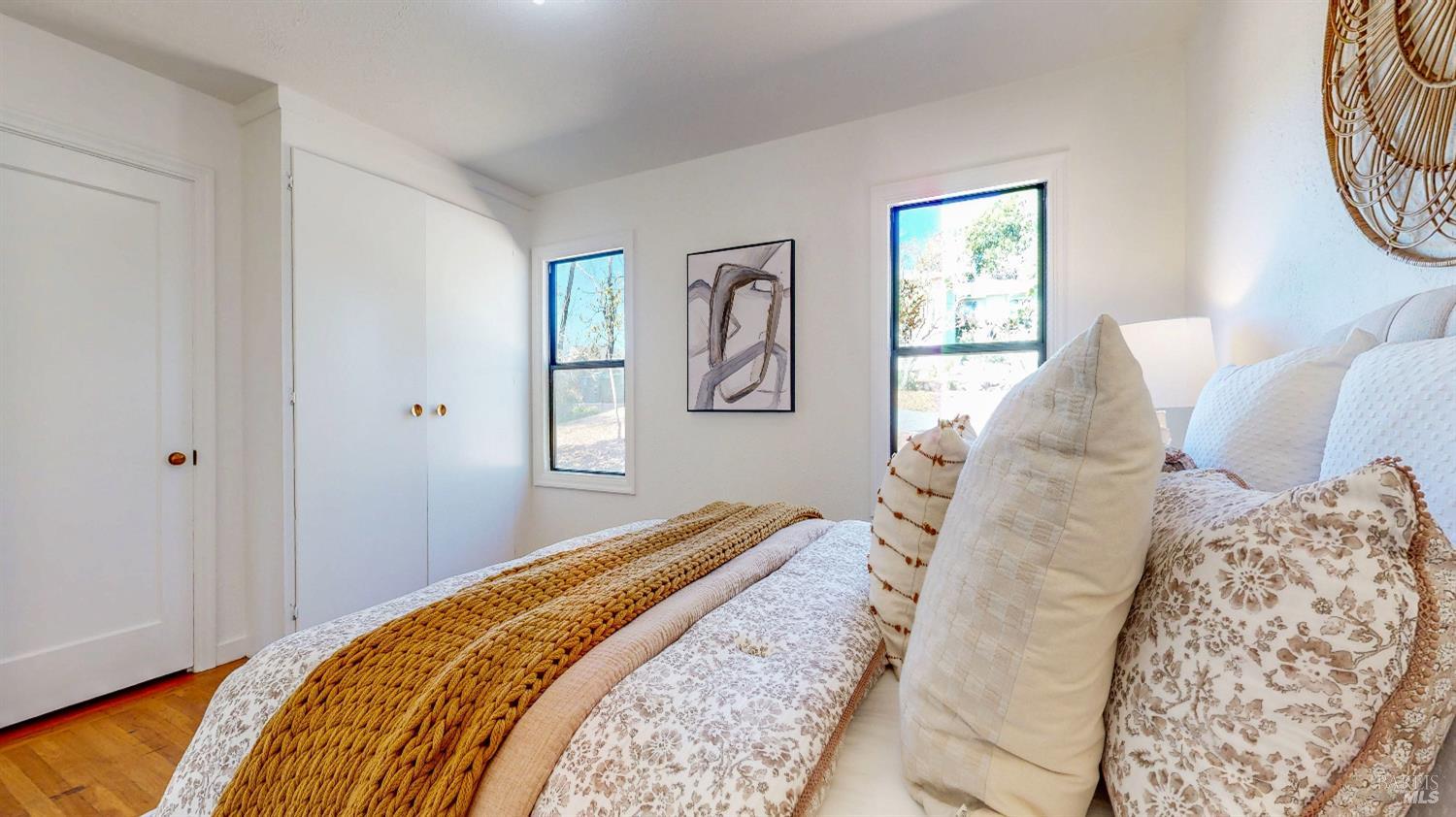 Detail Gallery Image 10 of 28 For 712 Oak Ter, Petaluma,  CA 94952 - 2 Beds | 1 Baths