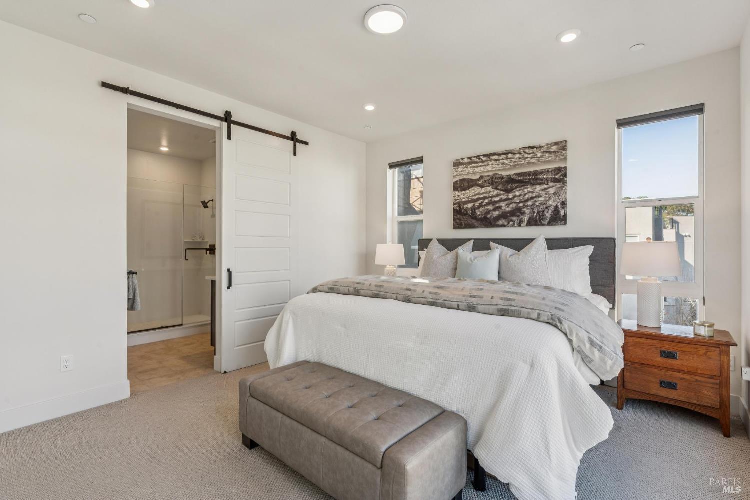 Detail Gallery Image 21 of 39 For 317 Verandah Ave, Novato,  CA 94945 - 3 Beds | 2/1 Baths