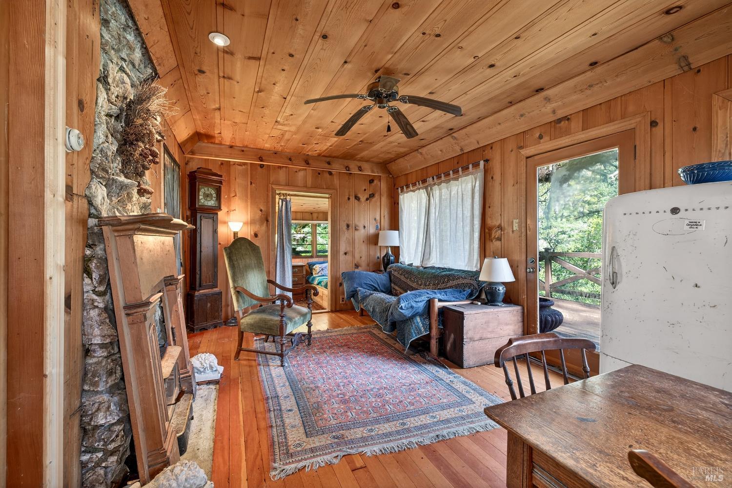 Detail Gallery Image 7 of 21 For 5925 Austin Creek Rd, Cazadero,  CA 95421 - 1 Beds | 1 Baths