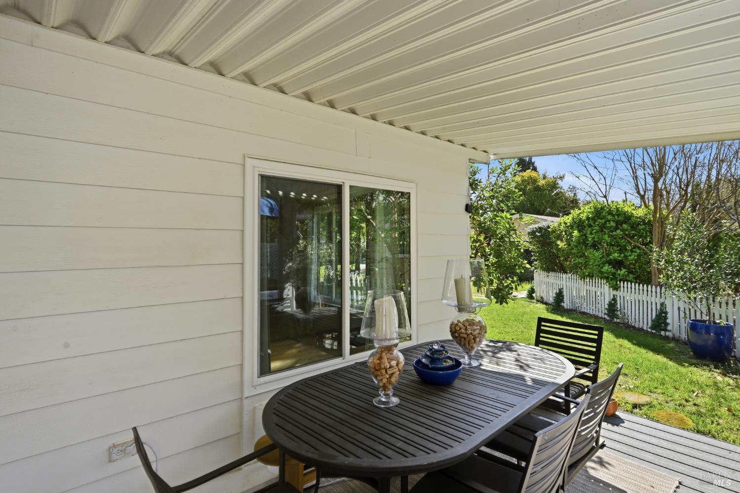 Detail Gallery Image 25 of 37 For 7 Del Campo Ct, Saint Helena,  CA 94574 - 2 Beds | 2 Baths