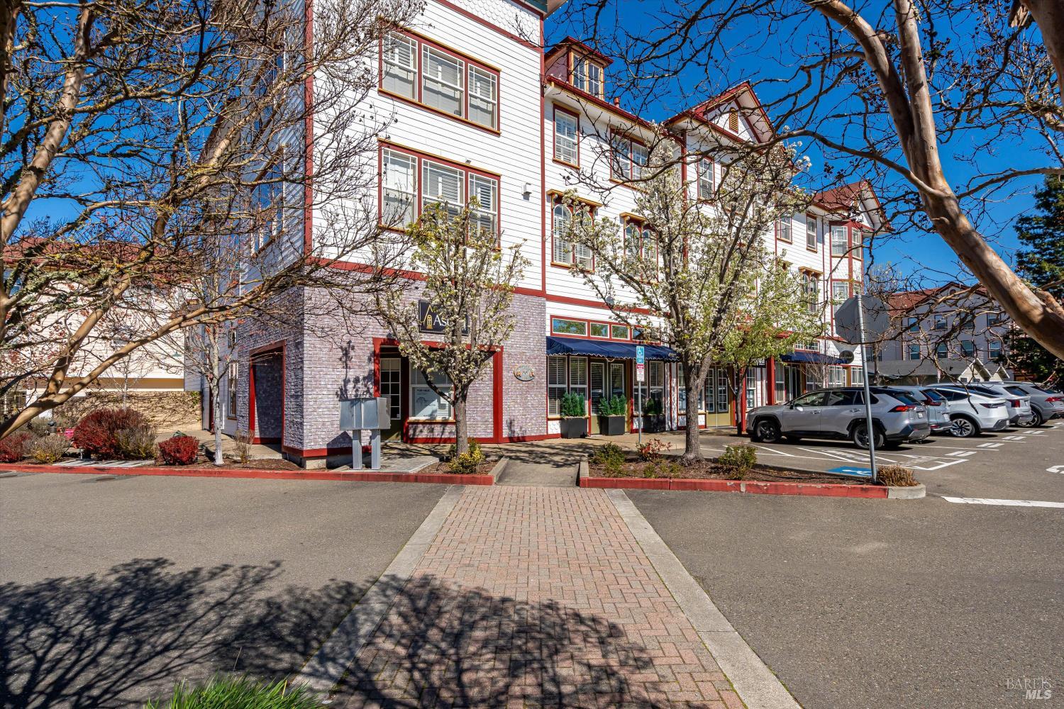 Detail Gallery Image 64 of 65 For 472 Emily Rose Cir, Windsor,  CA 95492 - 3 Beds | 2/1 Baths