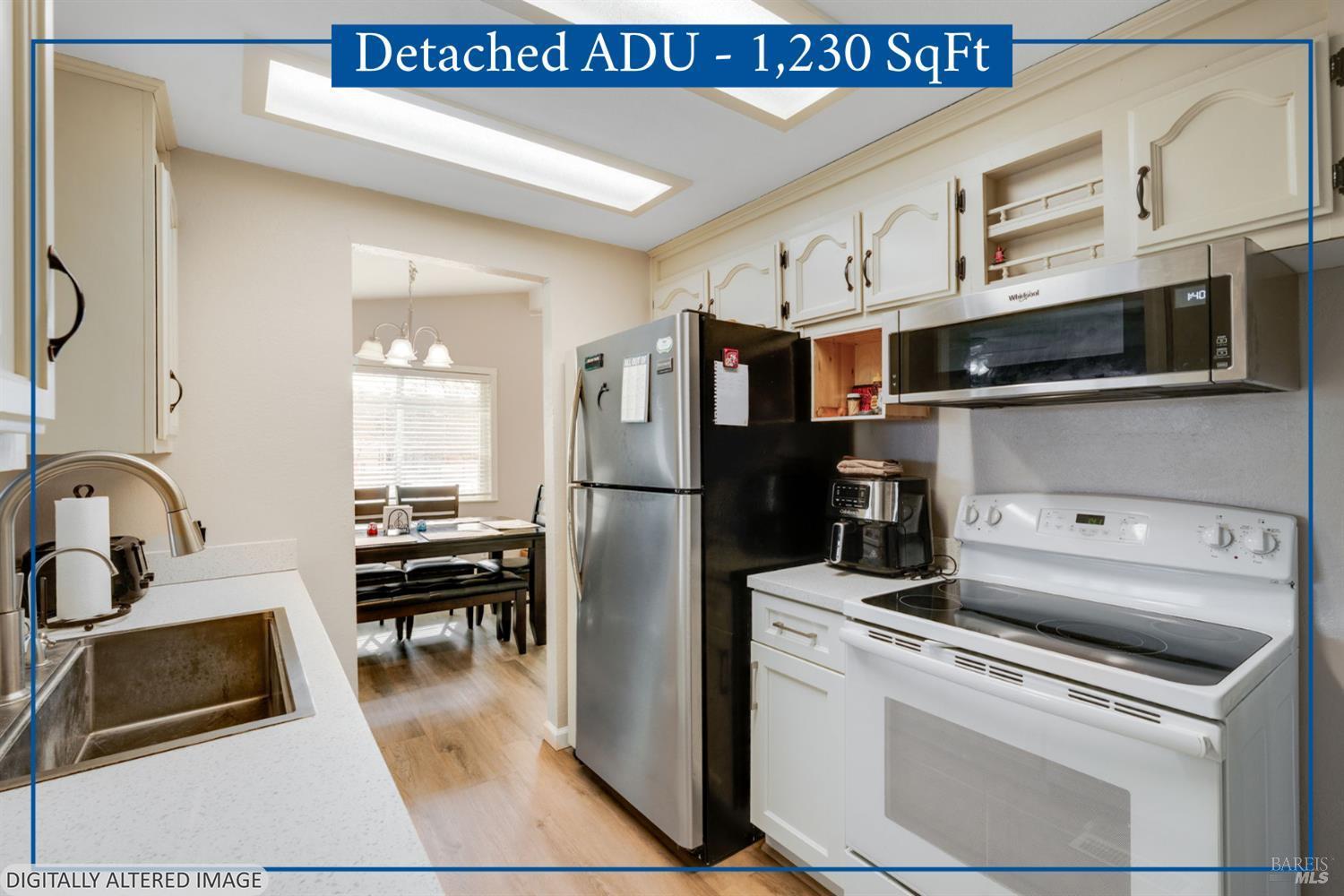 Detail Gallery Image 14 of 38 For 7500 N Meridian Rd, Vacaville,  CA 95688 - 6 Beds | 3 Baths