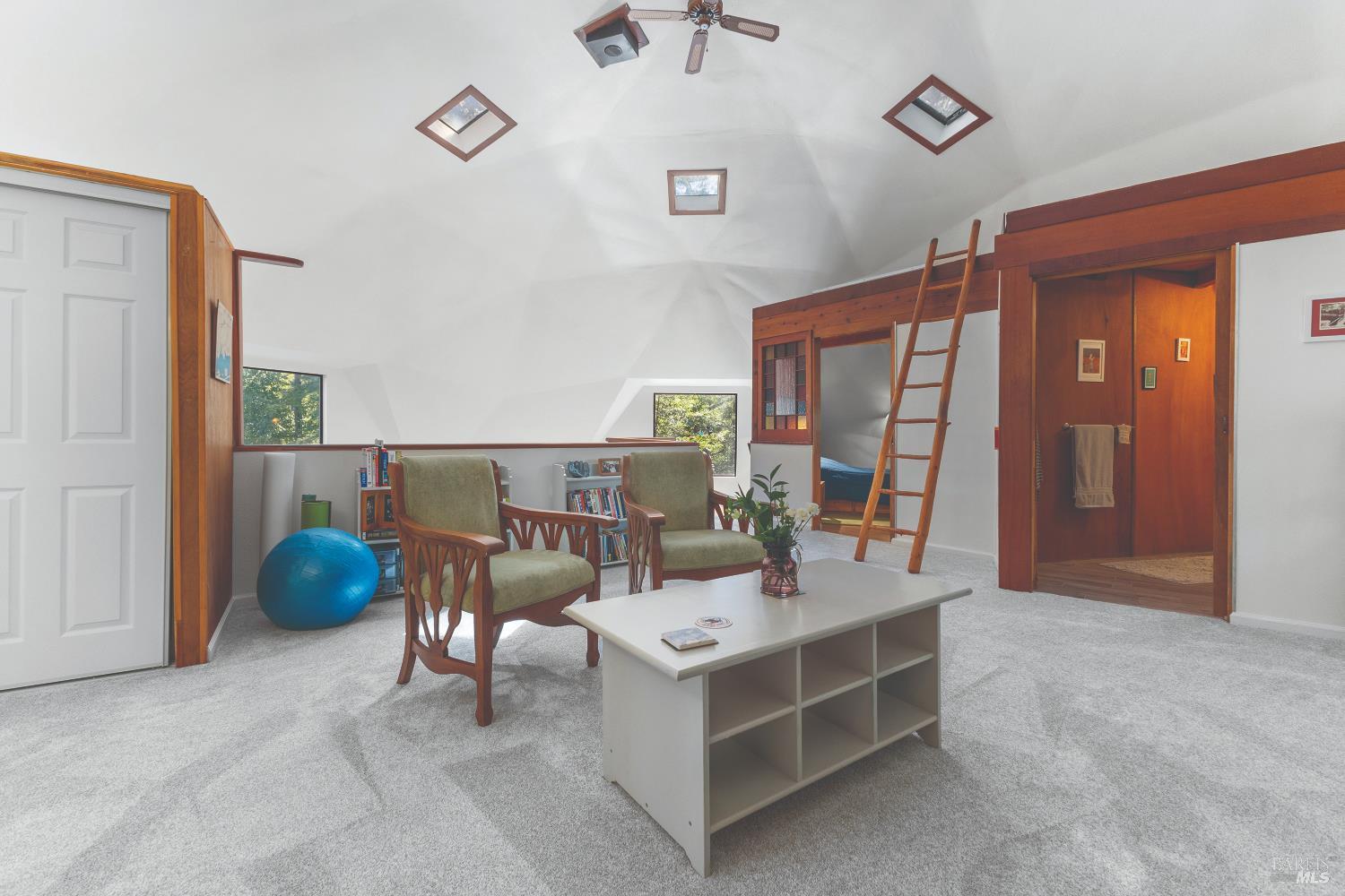 Detail Gallery Image 30 of 77 For 9085 Middle Ter, Monte Rio,  CA 95462 - 1 Beds | 1/1 Baths